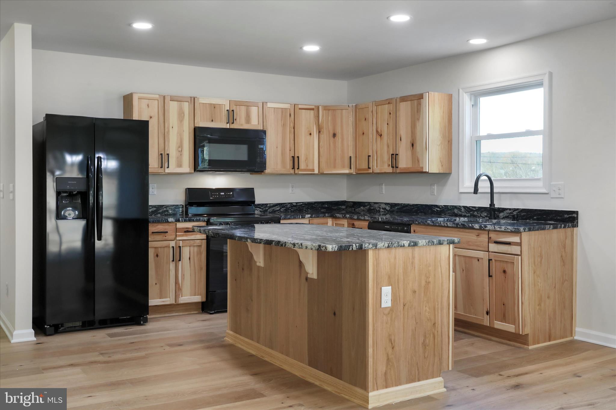 CAPON CORNERS - Residential