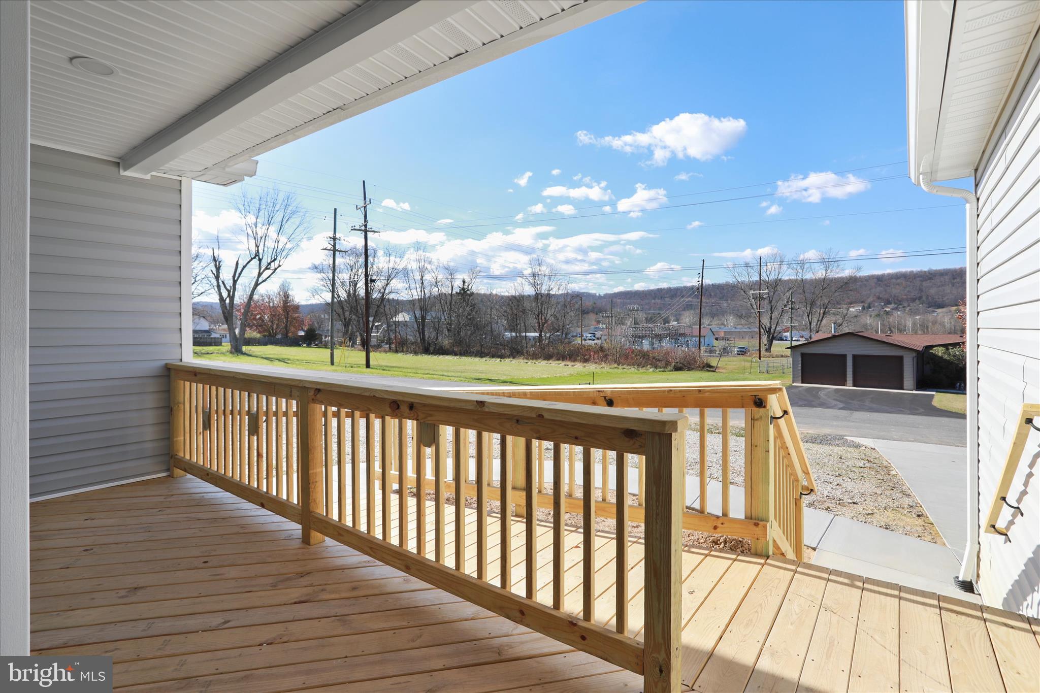 CAPON CORNERS - Residential