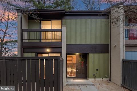 11608 NEWBRIDGE COURT RESTON VA 20191