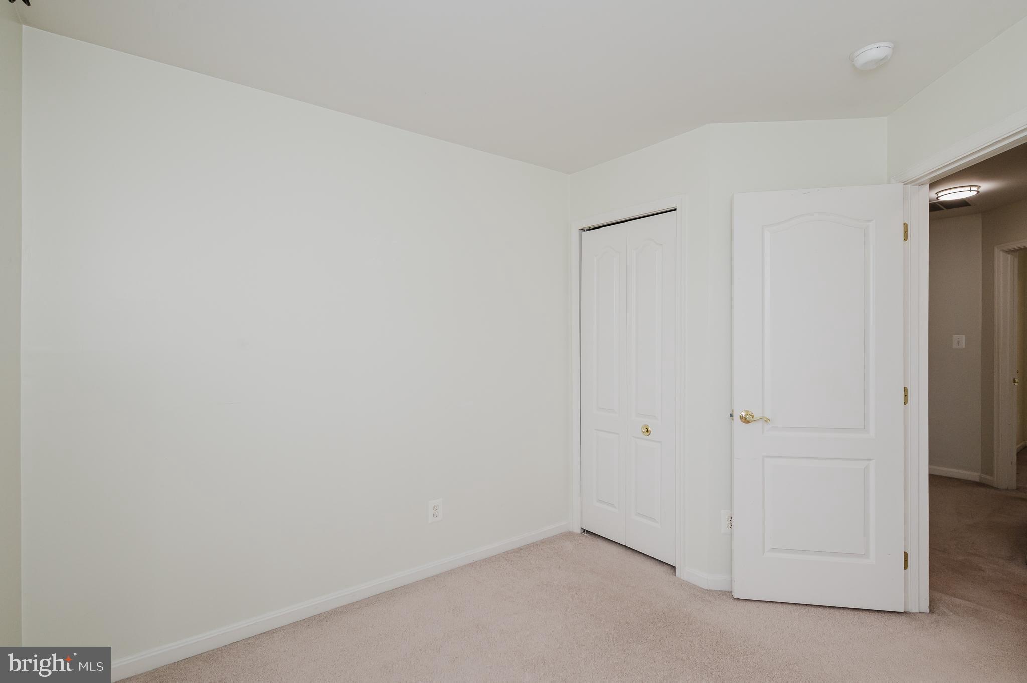 MONMOUTH MEADOWS - Residential