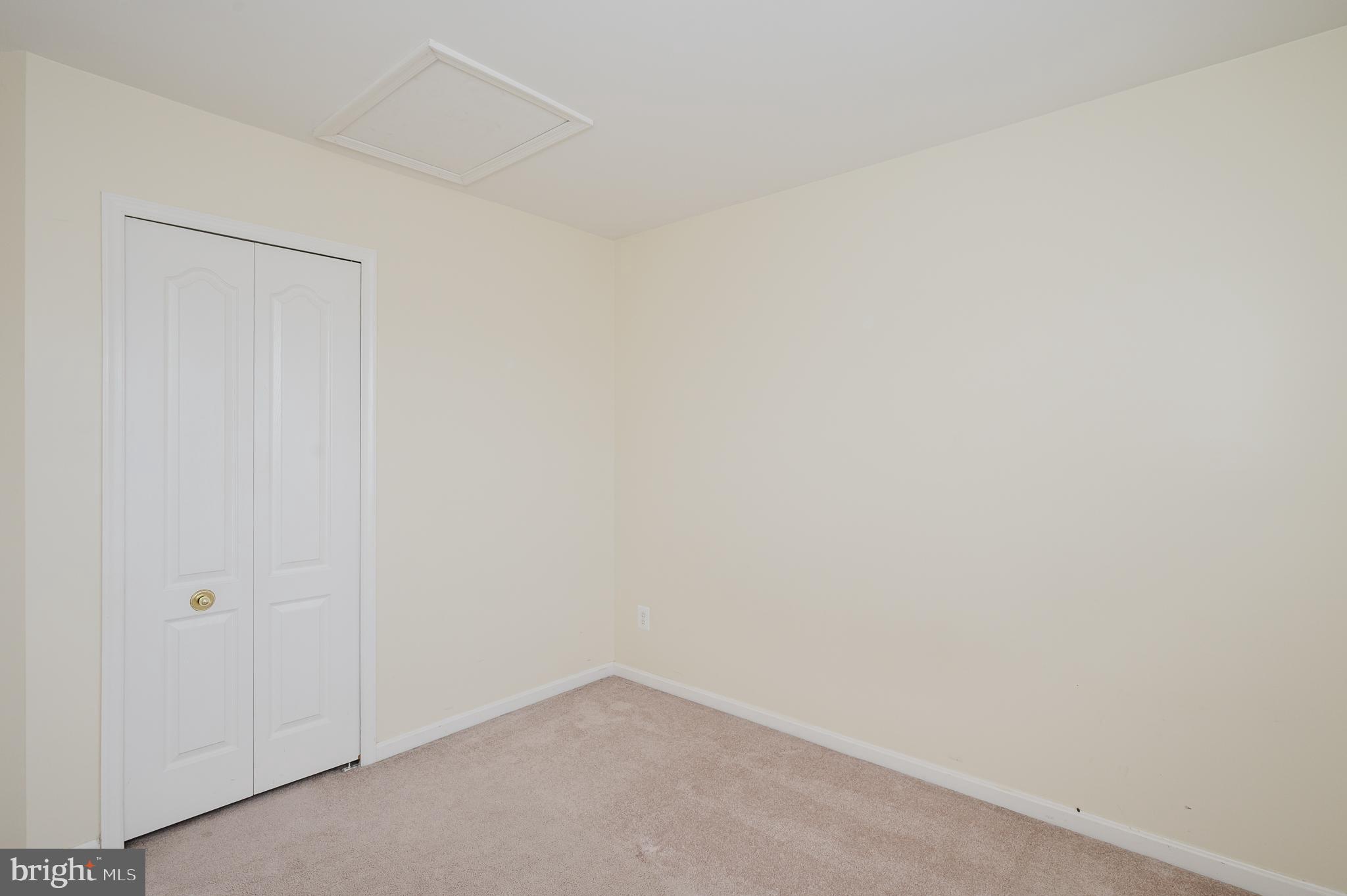 MONMOUTH MEADOWS - Residential