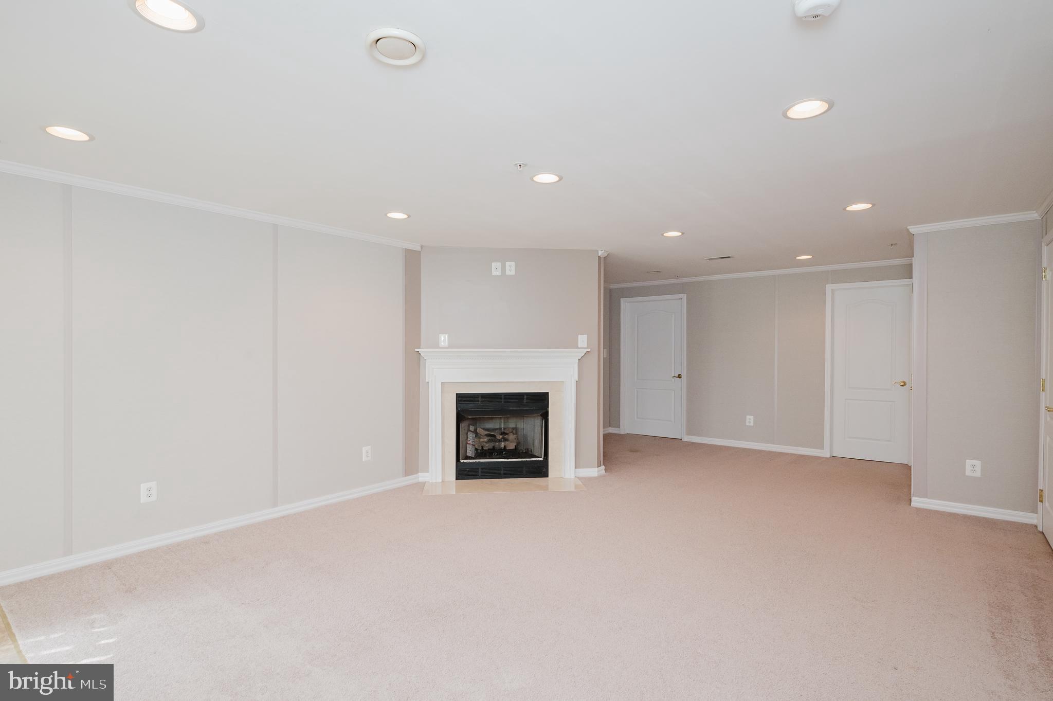 MONMOUTH MEADOWS - Residential