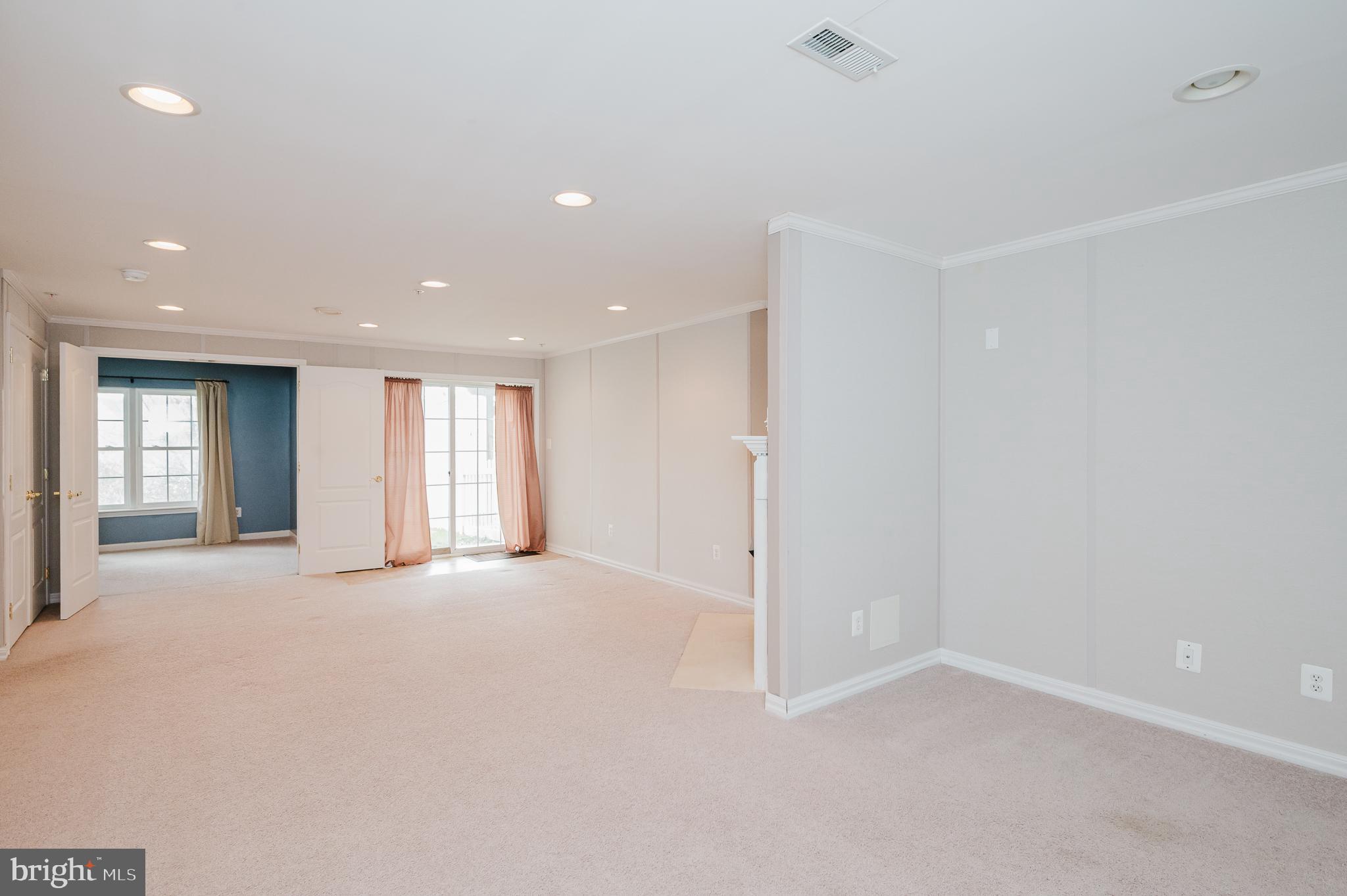 MONMOUTH MEADOWS - Residential