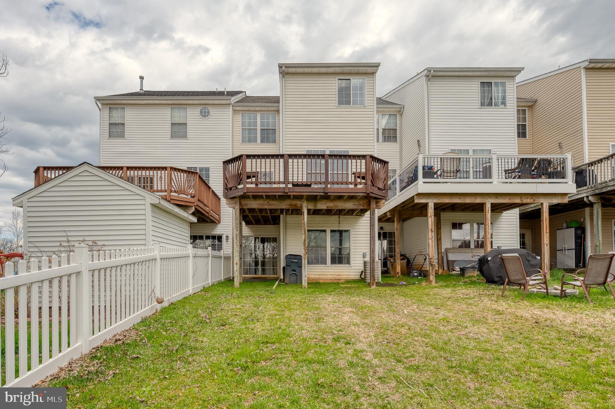 MONMOUTH MEADOWS - Residential