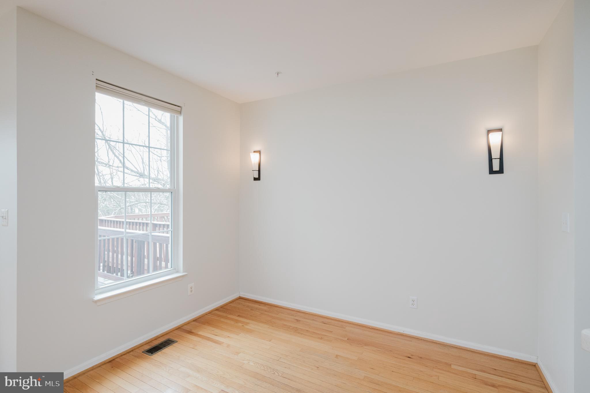 MONMOUTH MEADOWS - Residential