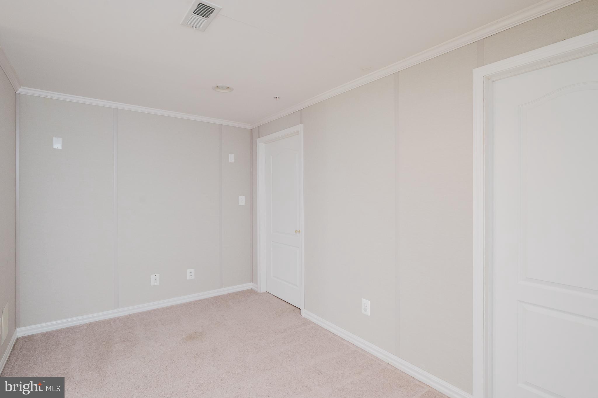 MONMOUTH MEADOWS - Residential