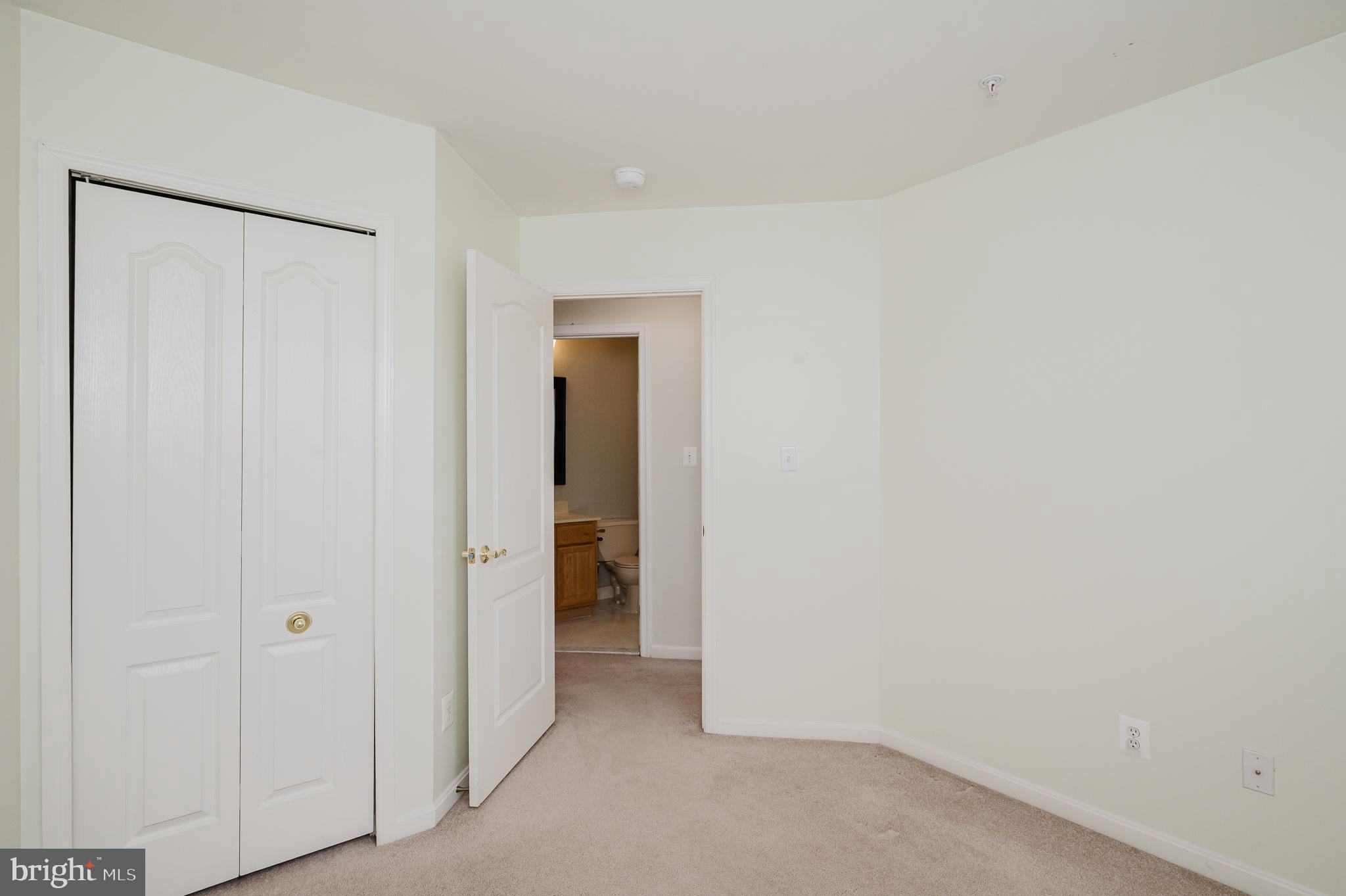 MONMOUTH MEADOWS - Residential