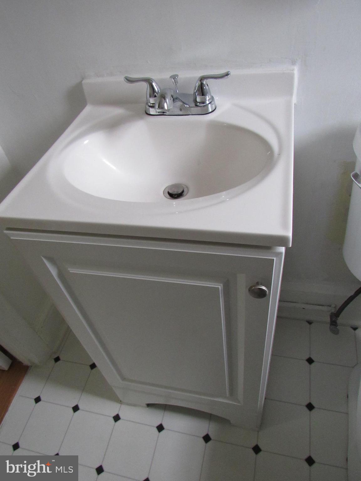 RANSON CORPORATION - Residential Lease