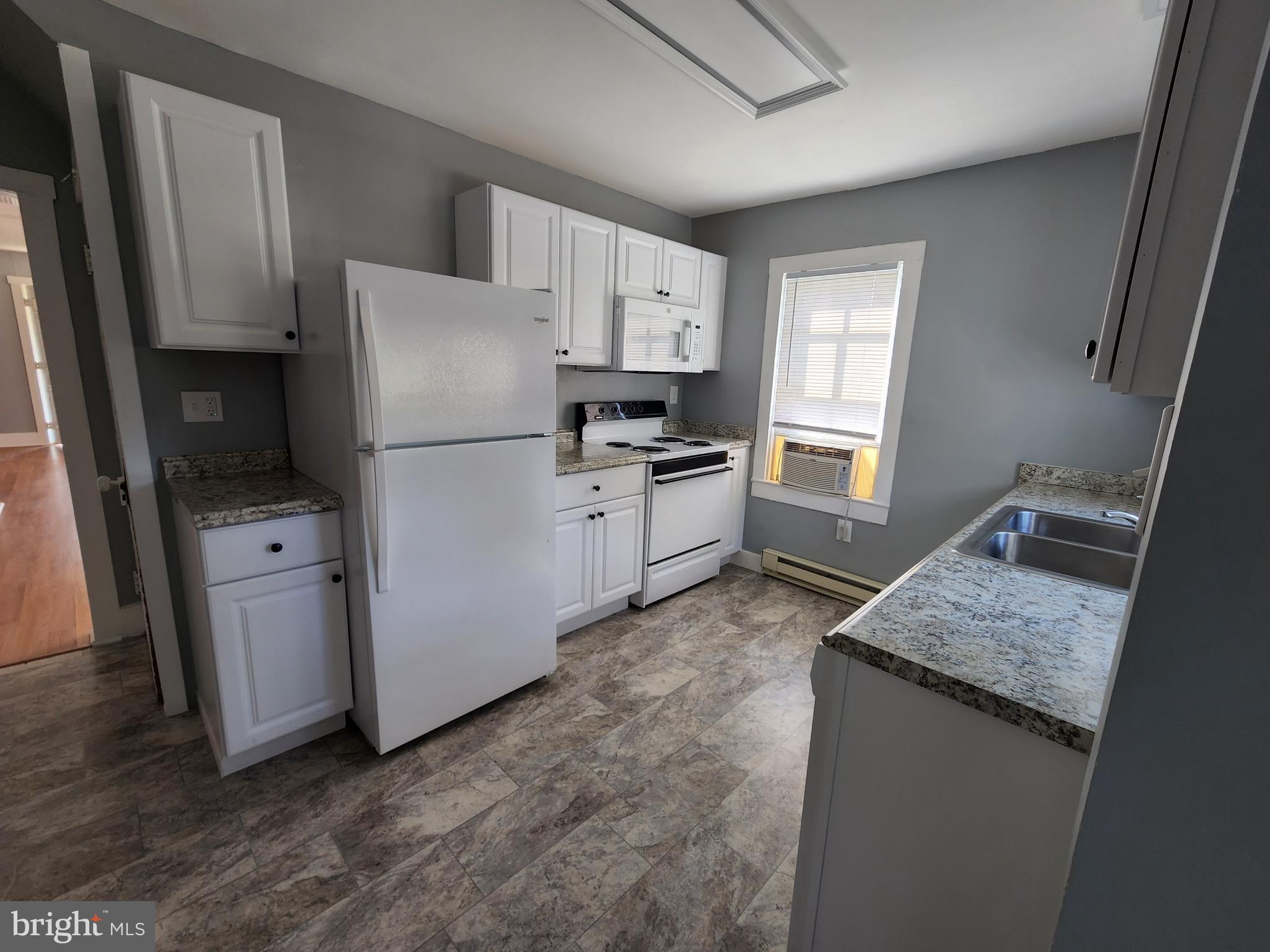 RANSON CORPORATION - Residential Lease