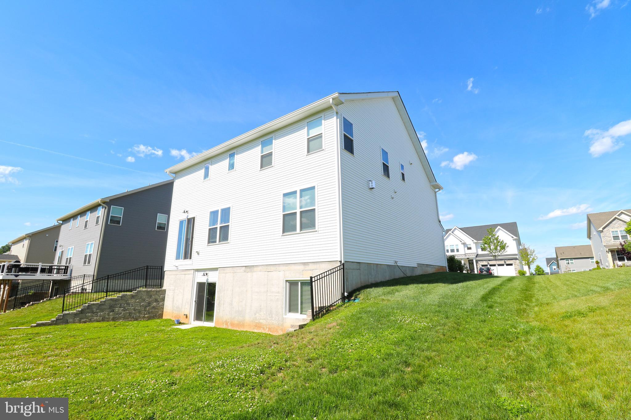 STONEBROOK AT UPPER MERION - Residential