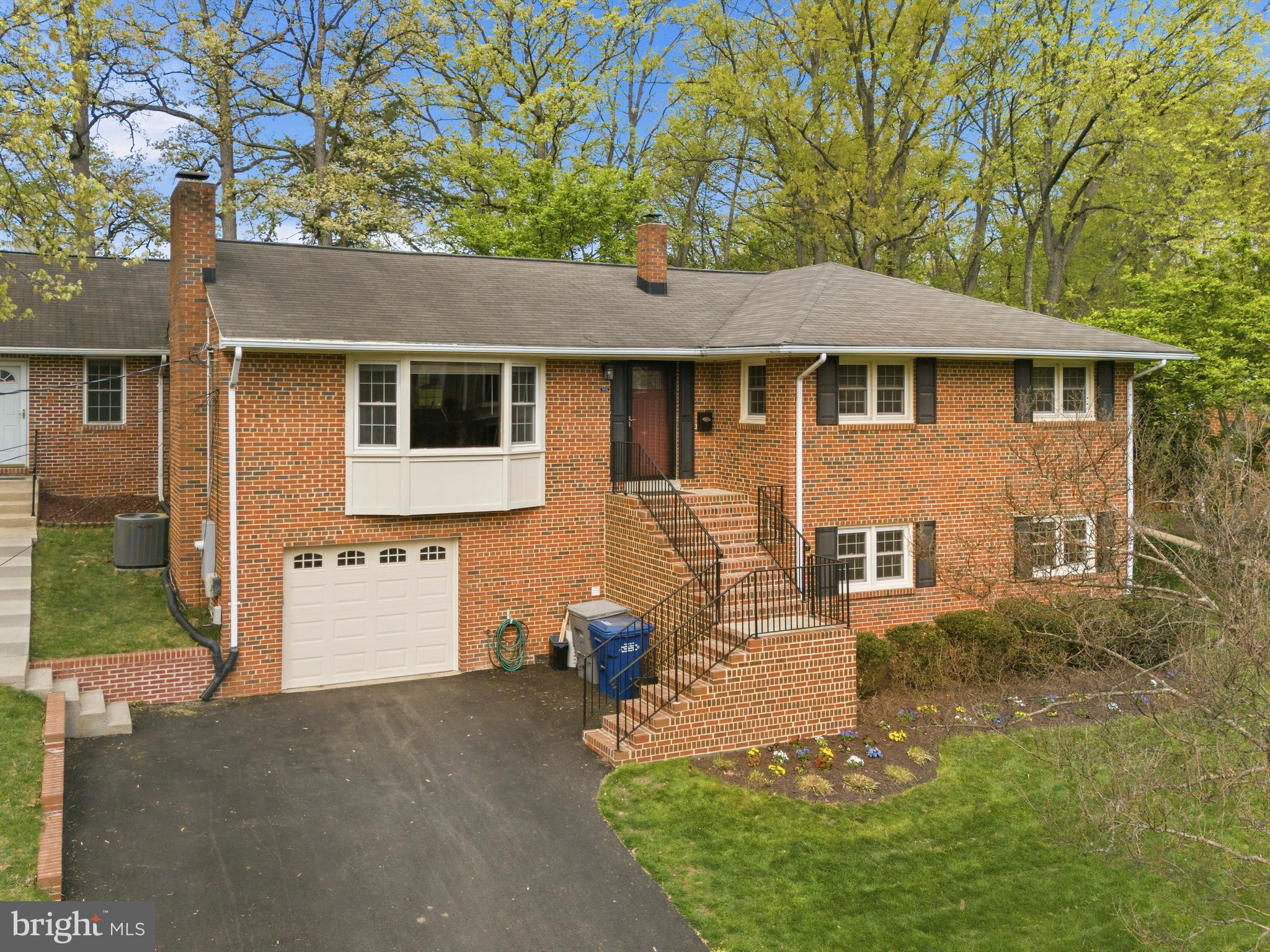 5908 BUSH HILL DRIVE