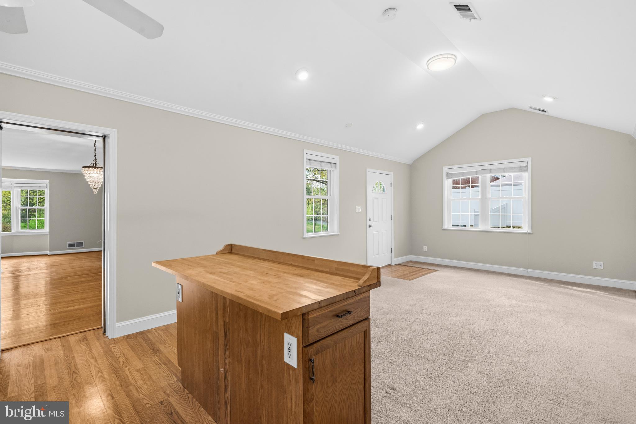 BUSH HILL WOODS - Residential