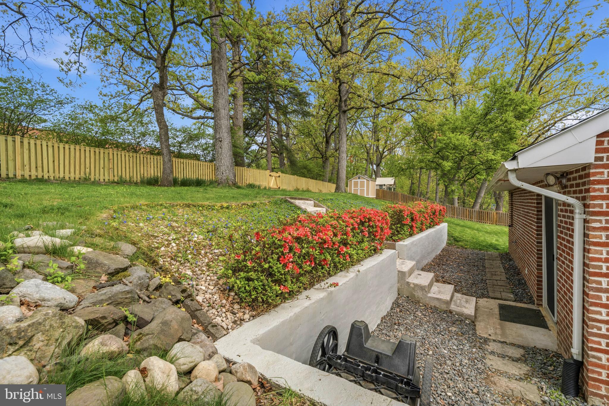 BUSH HILL WOODS - Residential