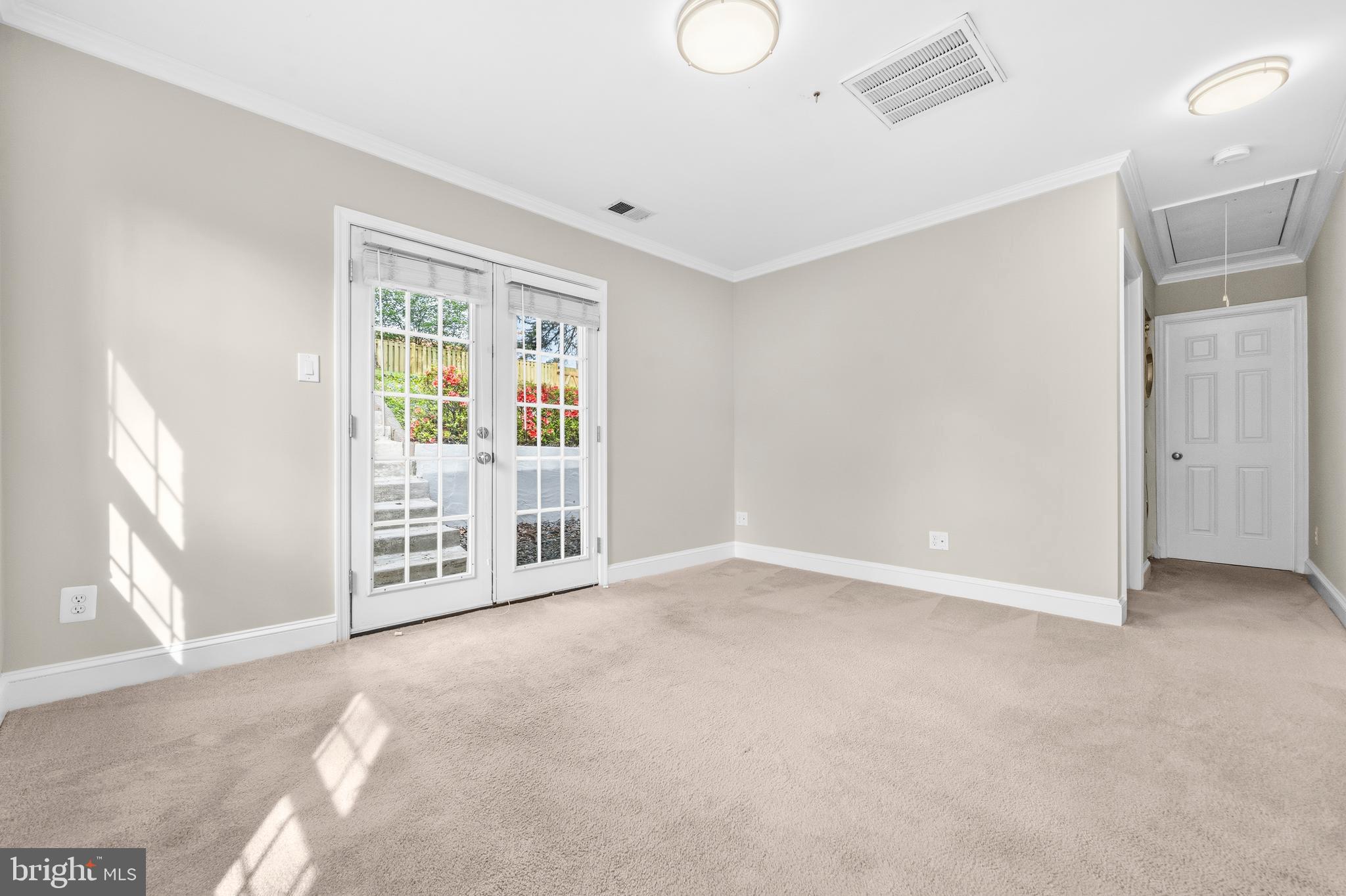 BUSH HILL WOODS - Residential