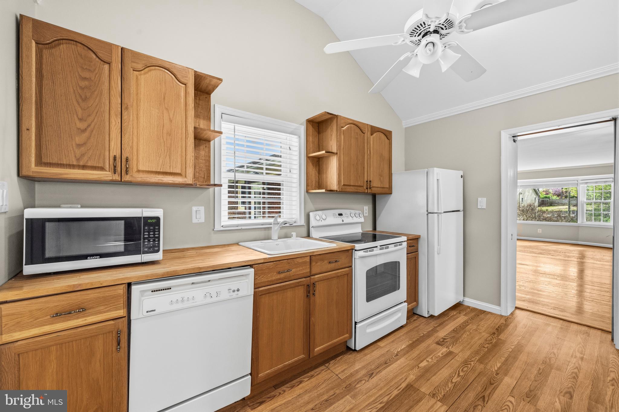 BUSH HILL WOODS - Residential