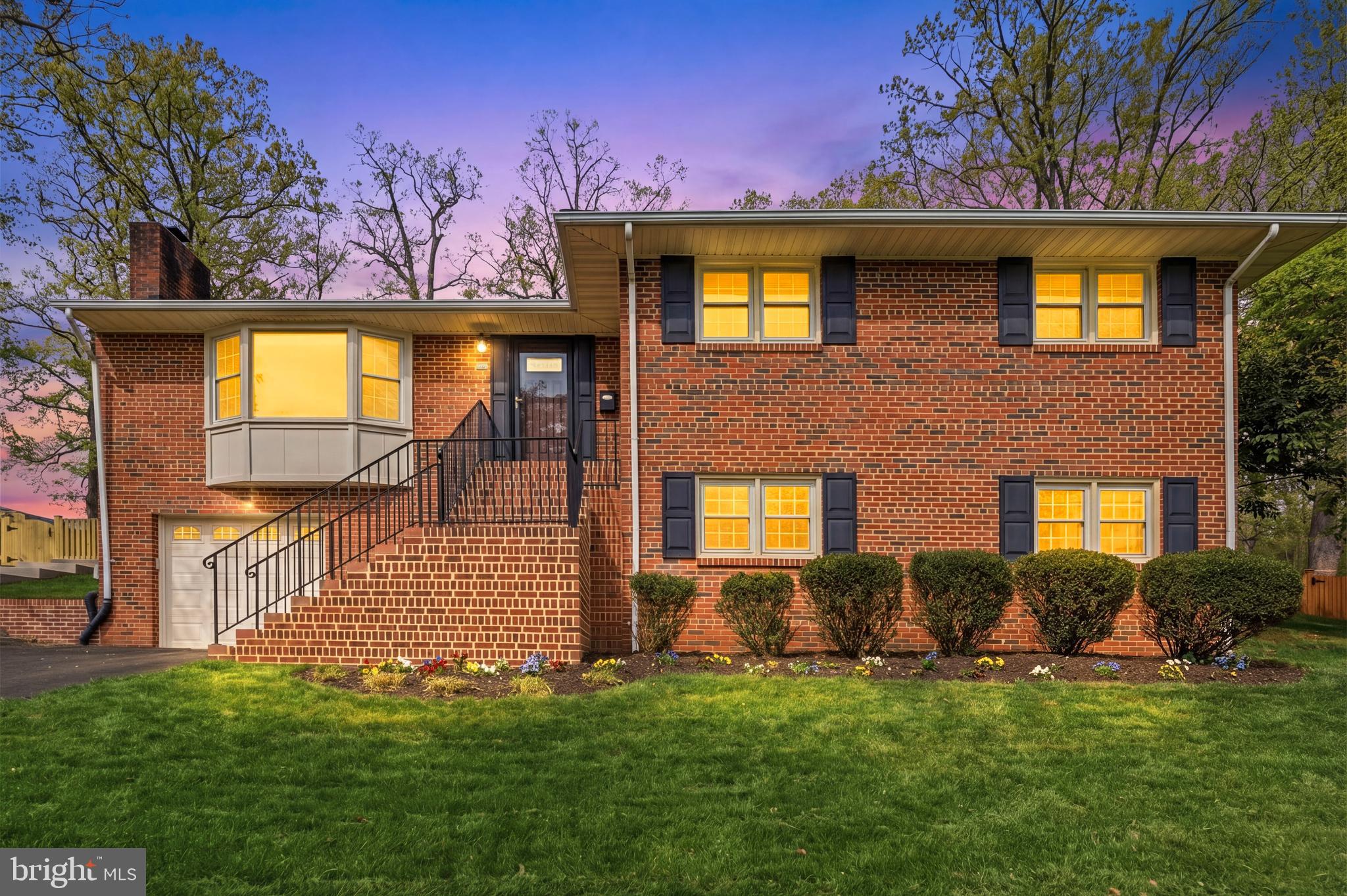 BUSH HILL WOODS - Residential