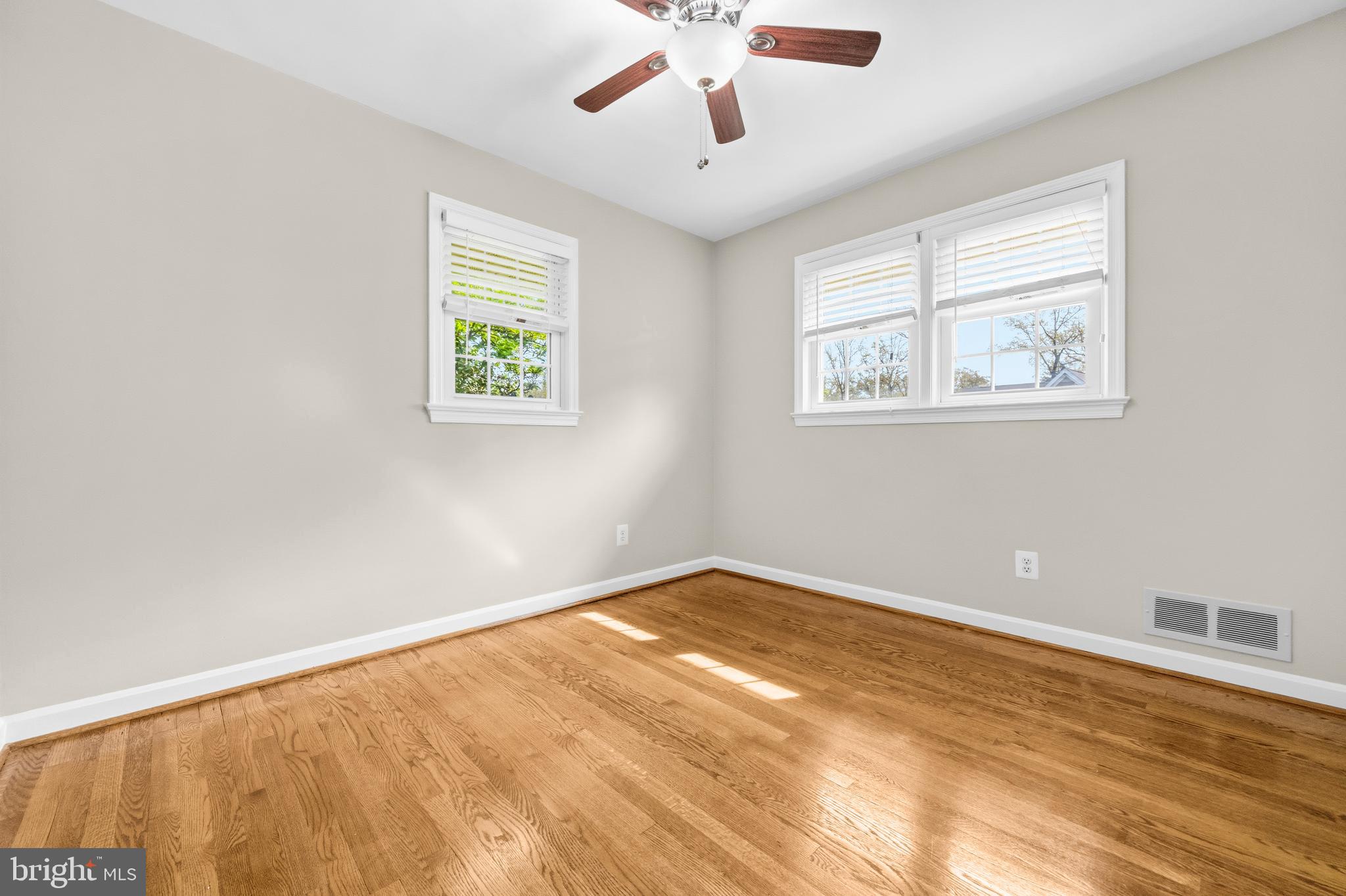 BUSH HILL WOODS - Residential