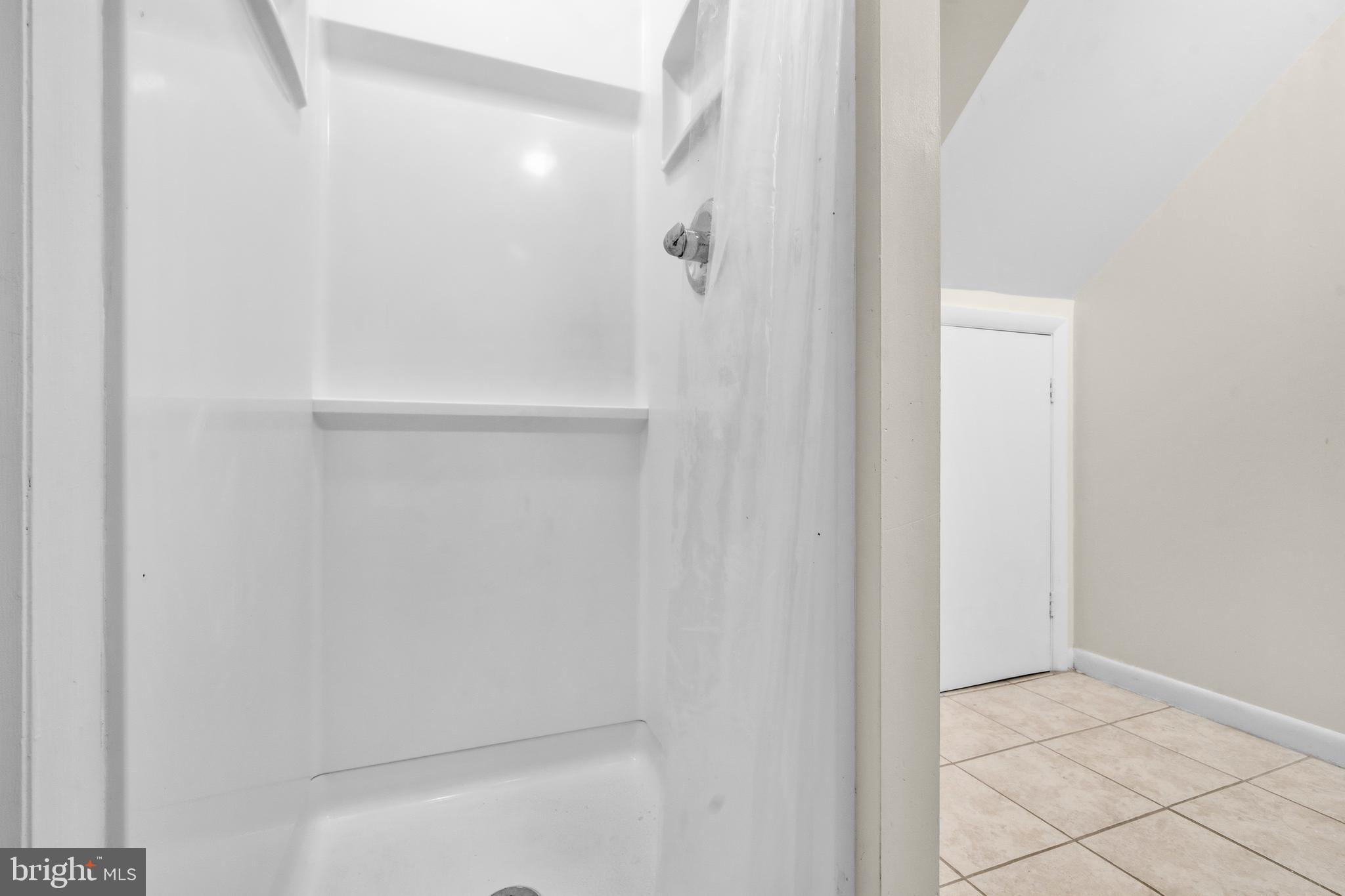 BUSH HILL WOODS - Residential