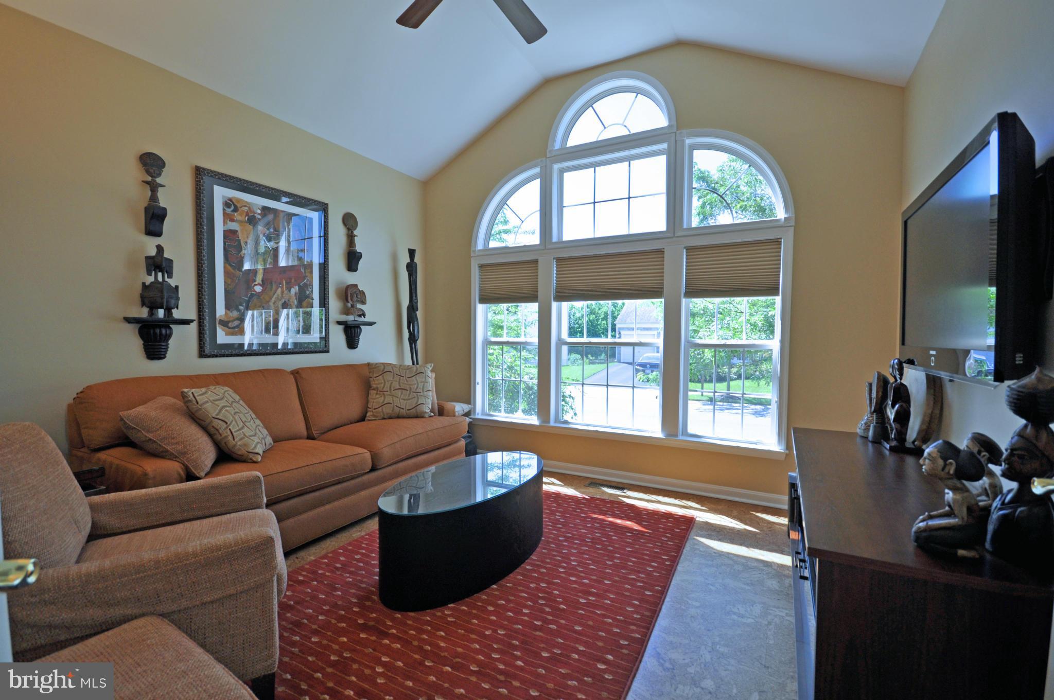 PERRY HALL - Residential