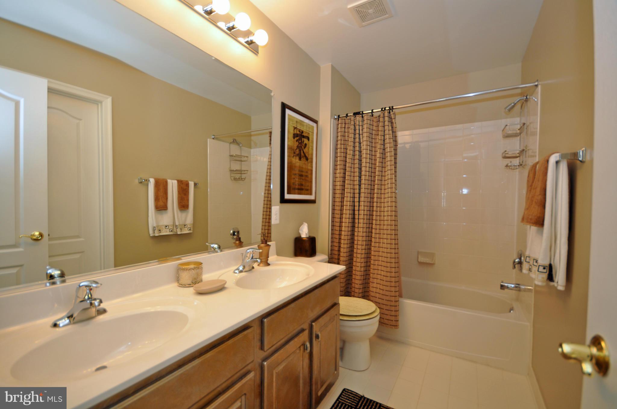 PERRY HALL - Residential