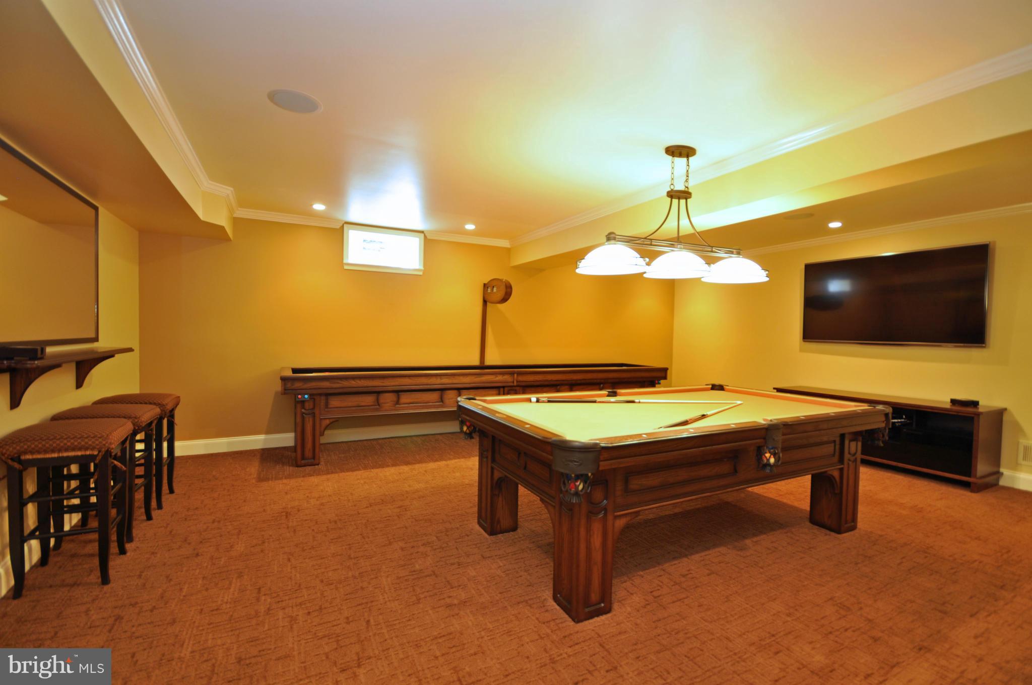 PERRY HALL - Residential