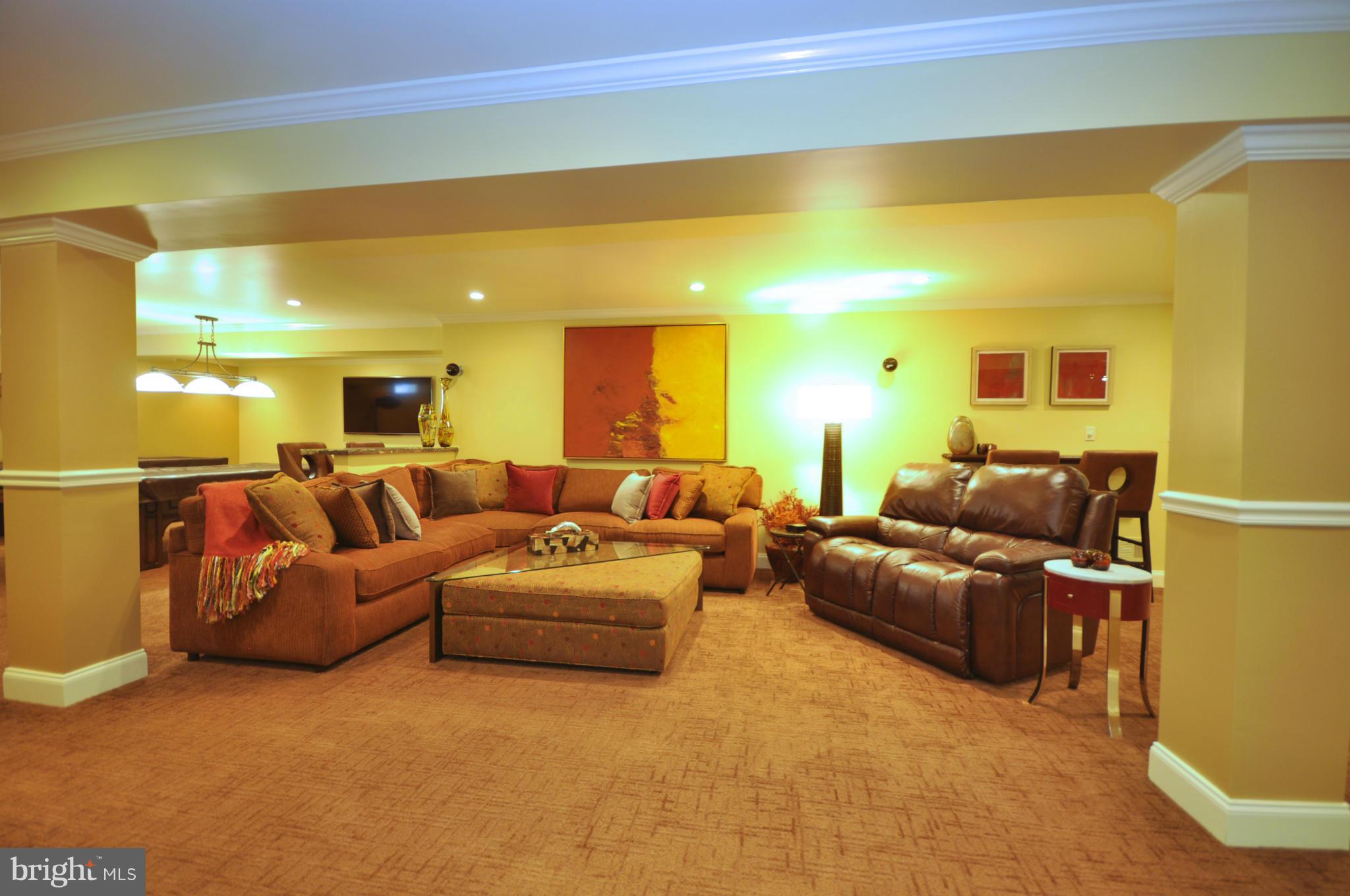 PERRY HALL - Residential