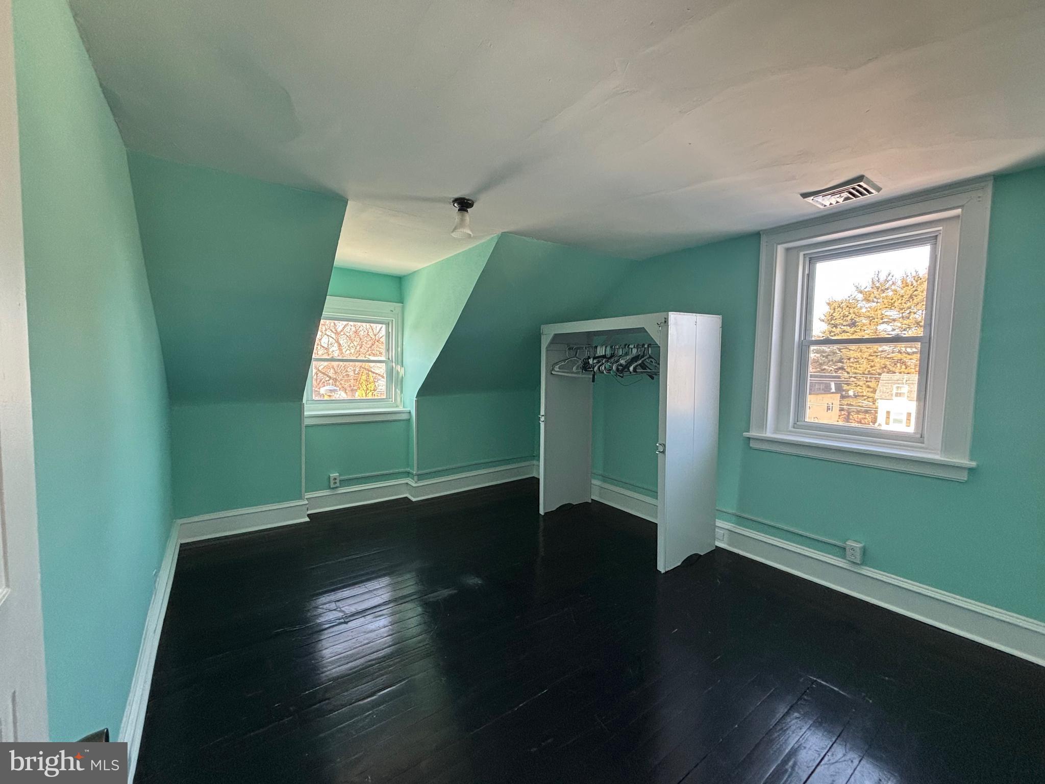 HISTORIC DISTRICT - Residential Lease