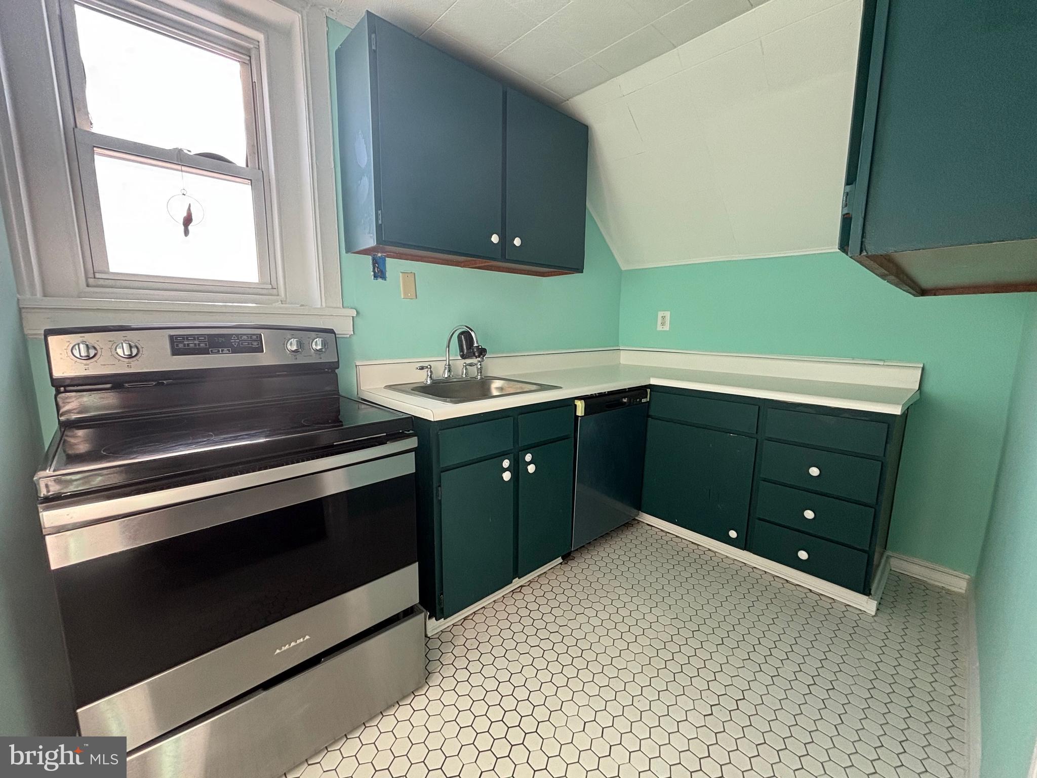 HISTORIC DISTRICT - Residential Lease