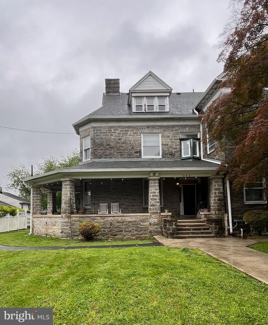 Welcome to the historic district of Lansdowne. This 2 bedroom 1 bath apartment is conveniently located within walking distance to shops and restaurants.  With 2 spacious bedrooms, a large living and dining space, this is the perfect place to call home. Amenities include washer, dryer, off street parking and a yard with swing set. 1st month, last month and security due at signing ($1,600 + $1,600 + $1,600 = $4,800). Credit score must be a minimum of 670. No pets, no smoking.