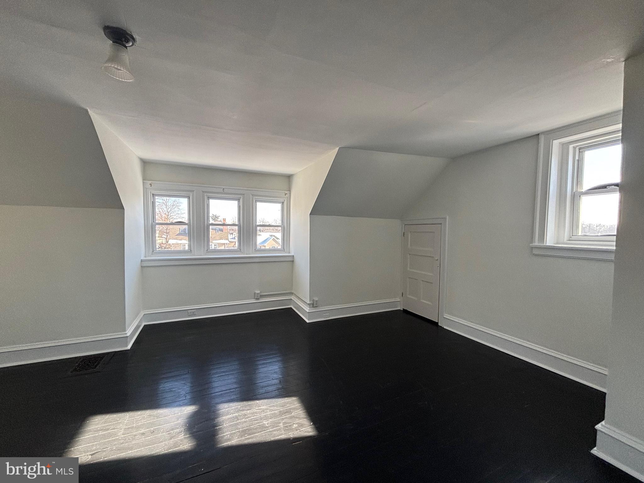 HISTORIC DISTRICT - Residential Lease