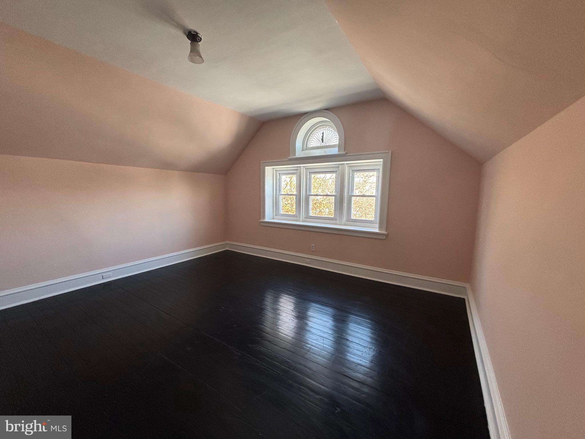 HISTORIC DISTRICT - Residential Lease