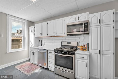 314 WARREN STREET GLOUCESTER CITY NJ 08030