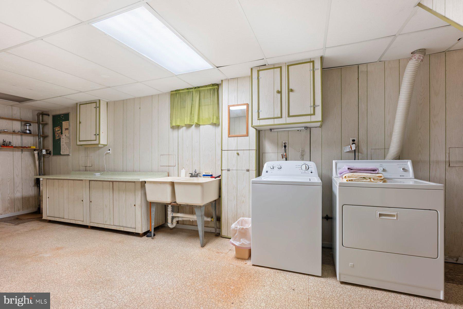 OVERMONT PARK - Residential