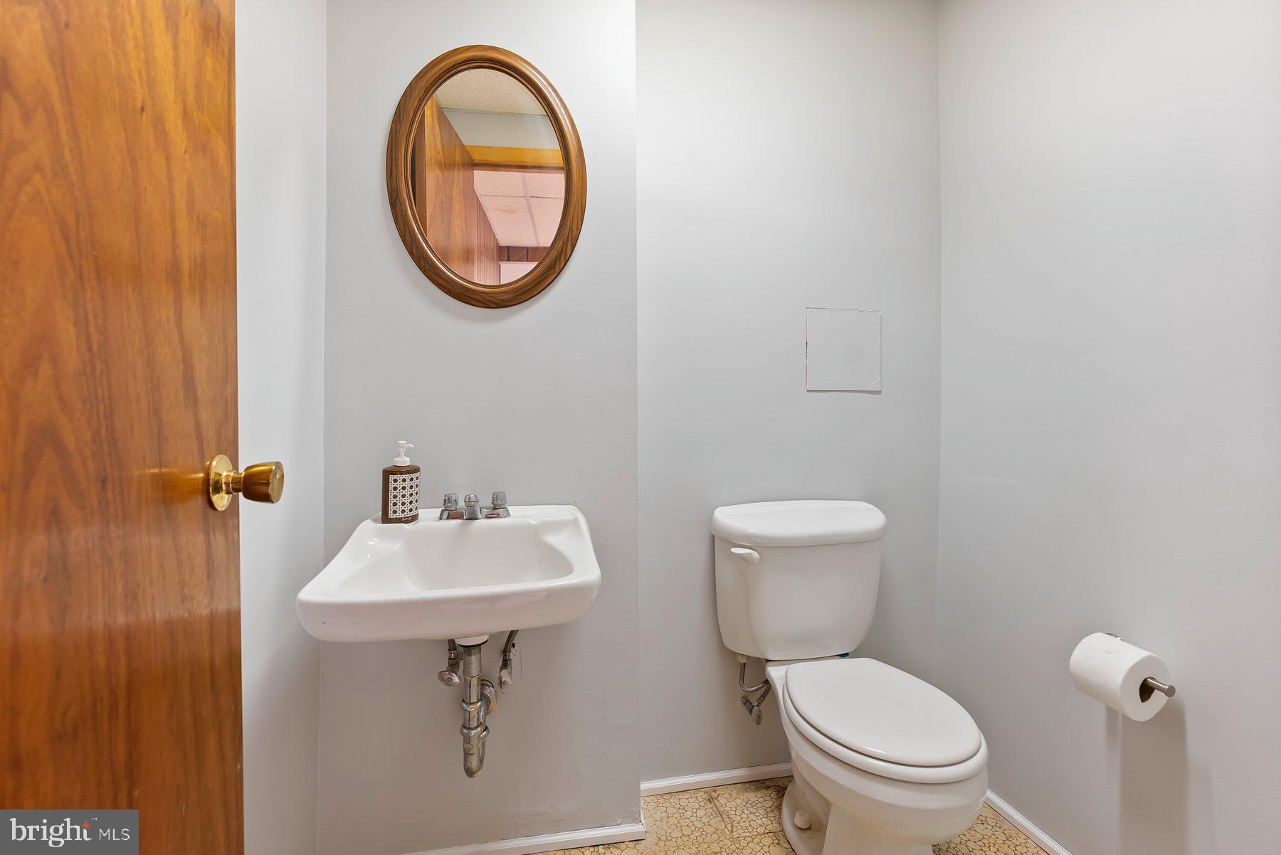 OVERMONT PARK - Residential