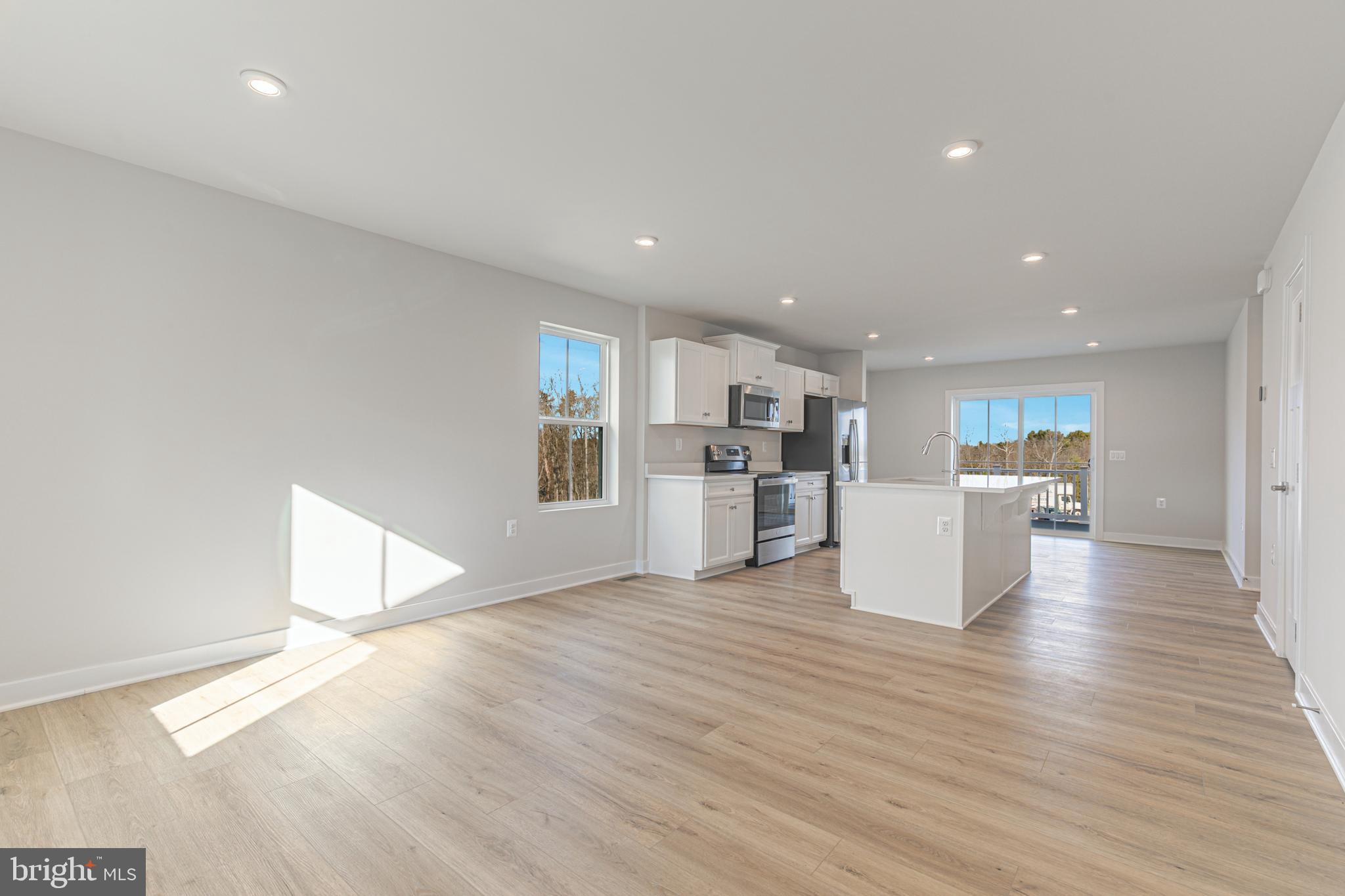 SOUTH BROOK - Residential