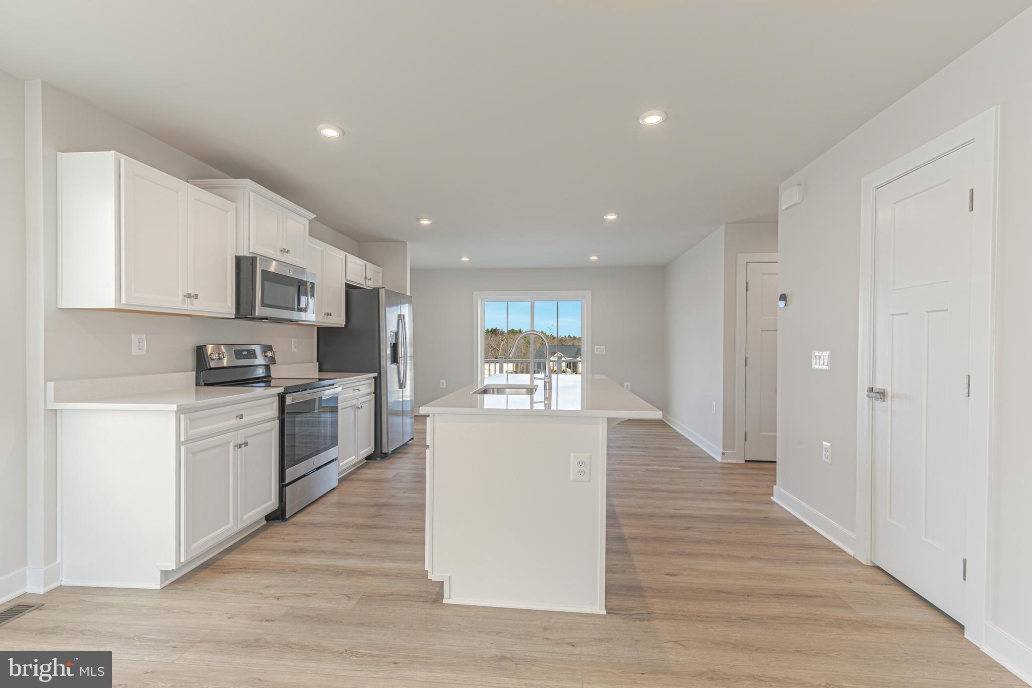 SOUTH BROOK - Residential