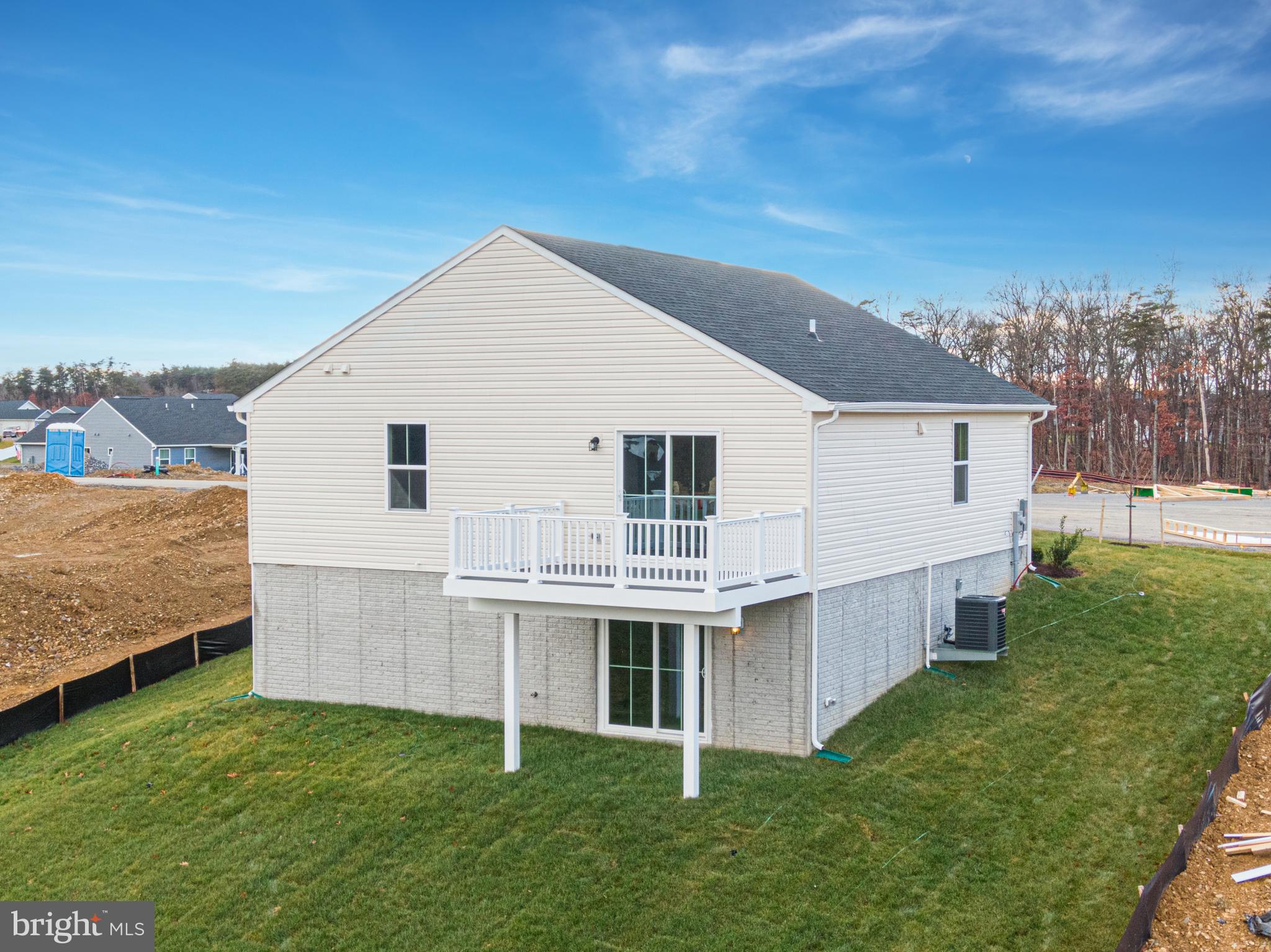 SOUTH BROOK - Residential