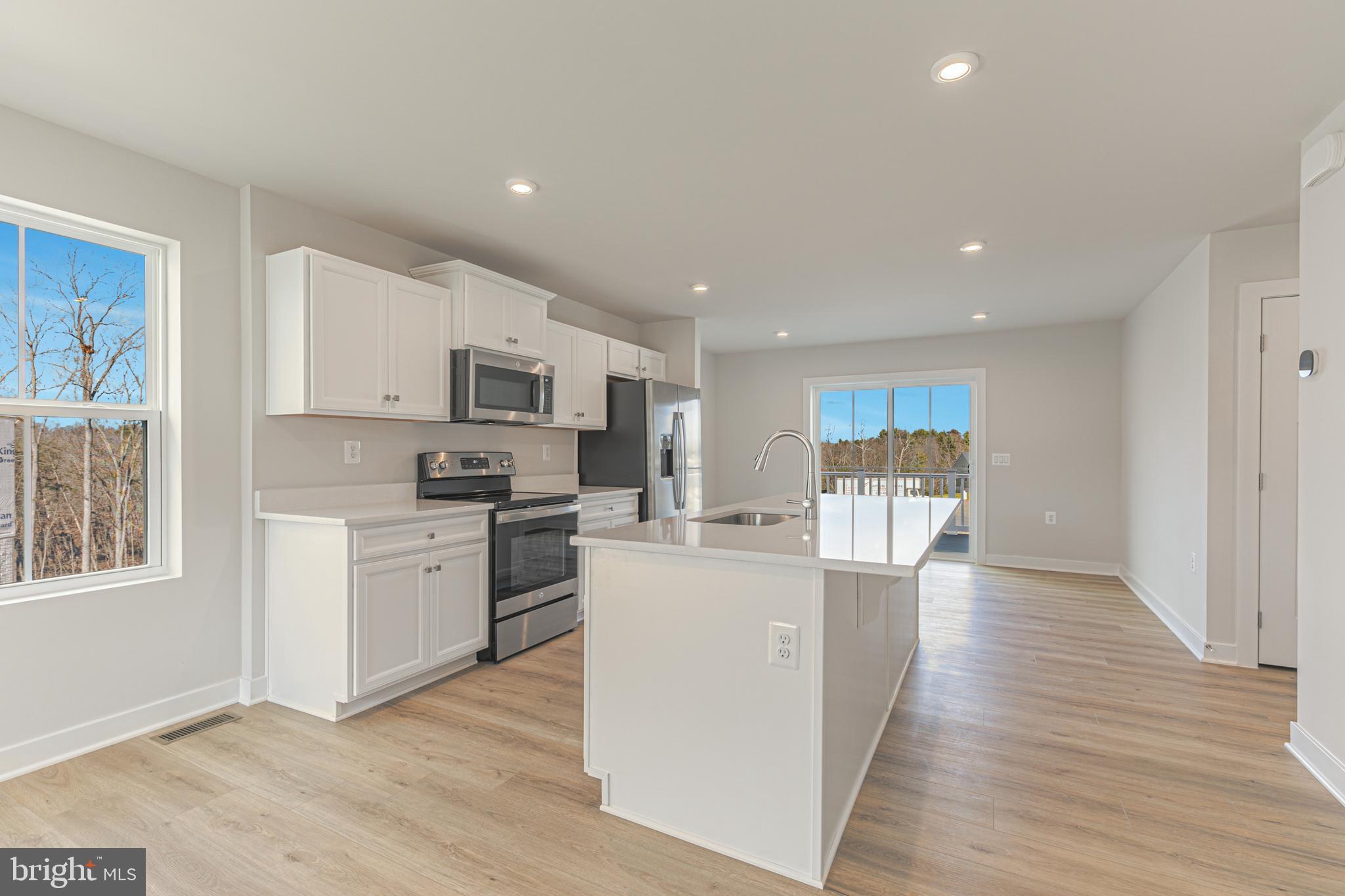 SOUTH BROOK - Residential