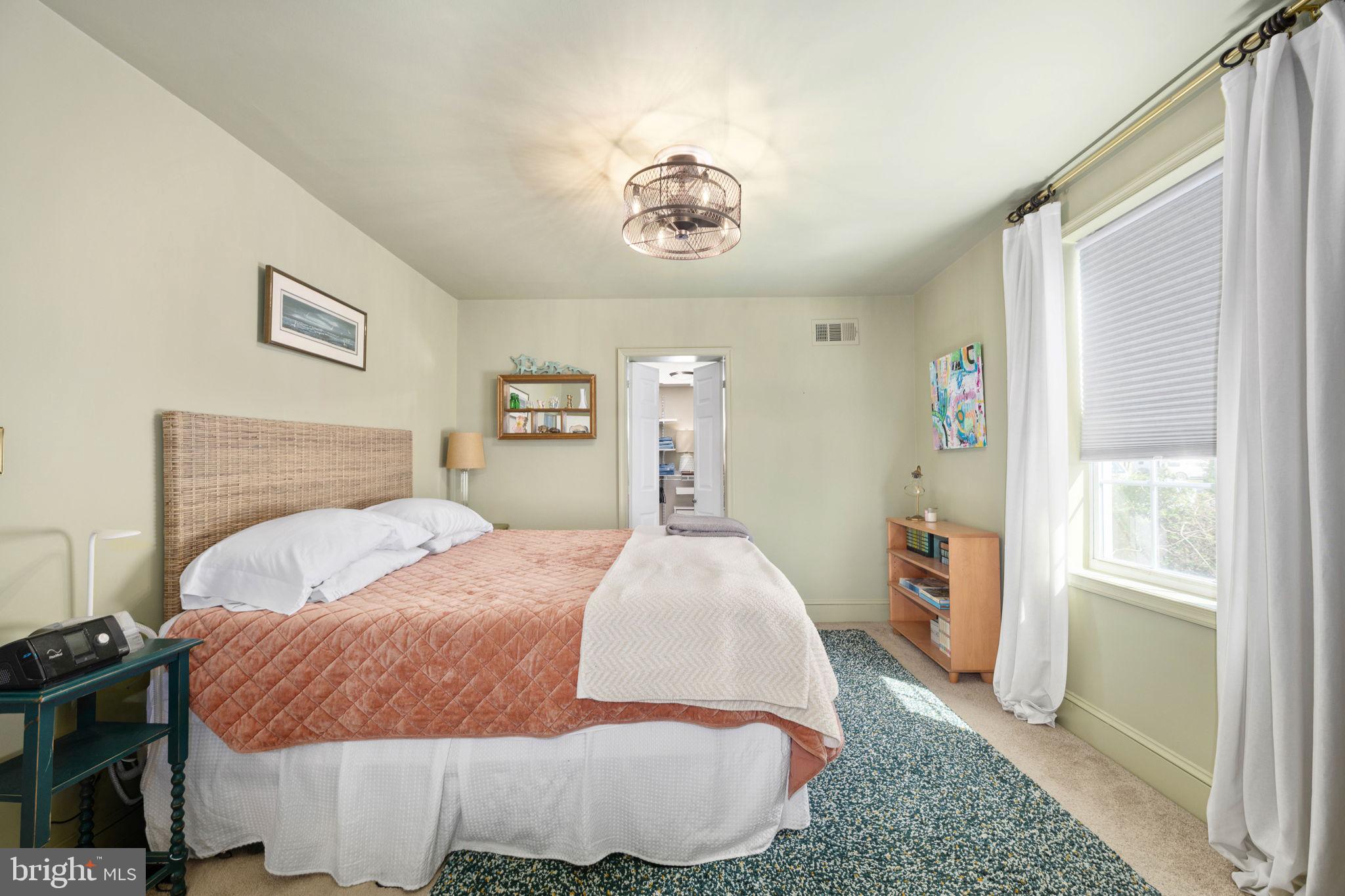 THE POINT - Residential