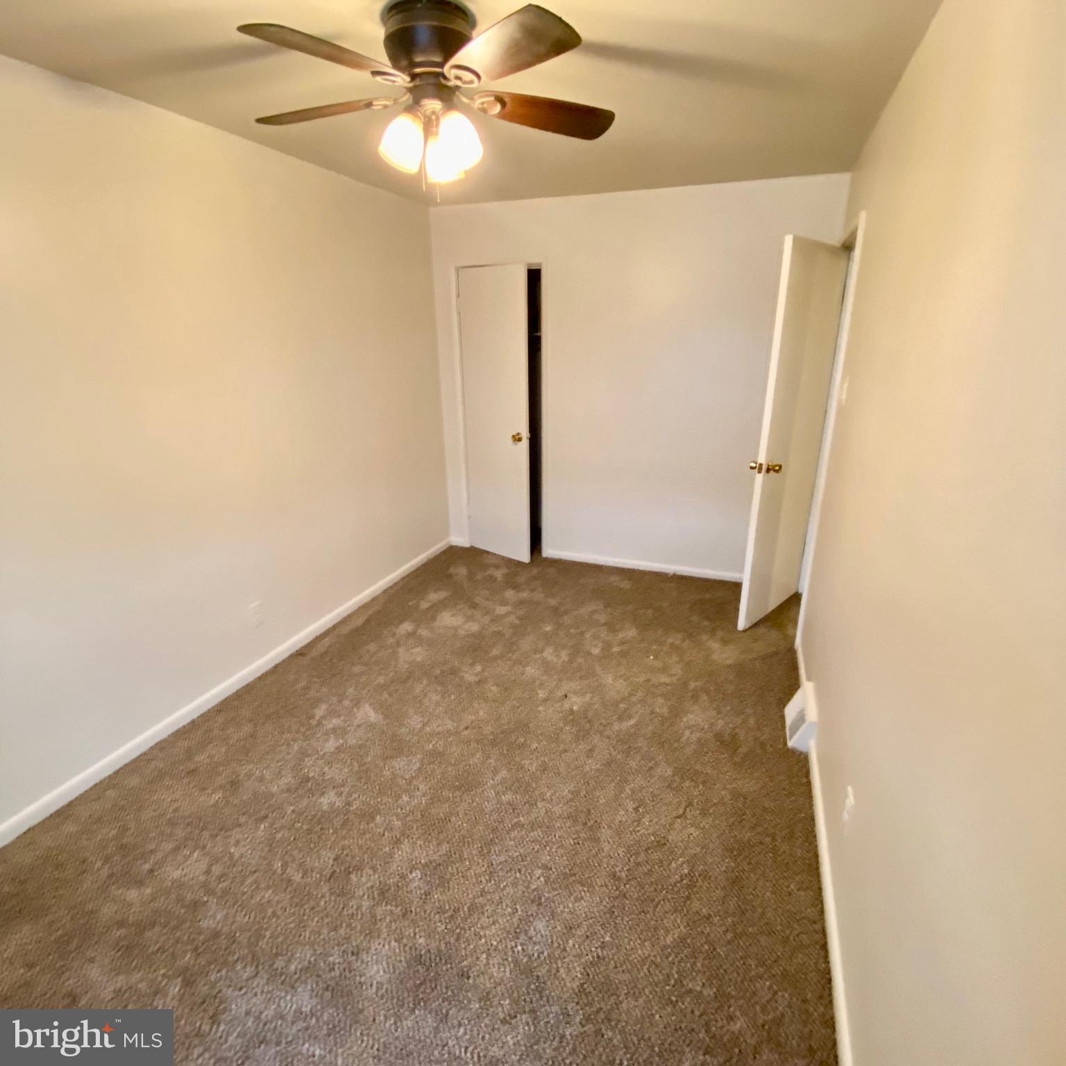 HOLMESBURG - Residential