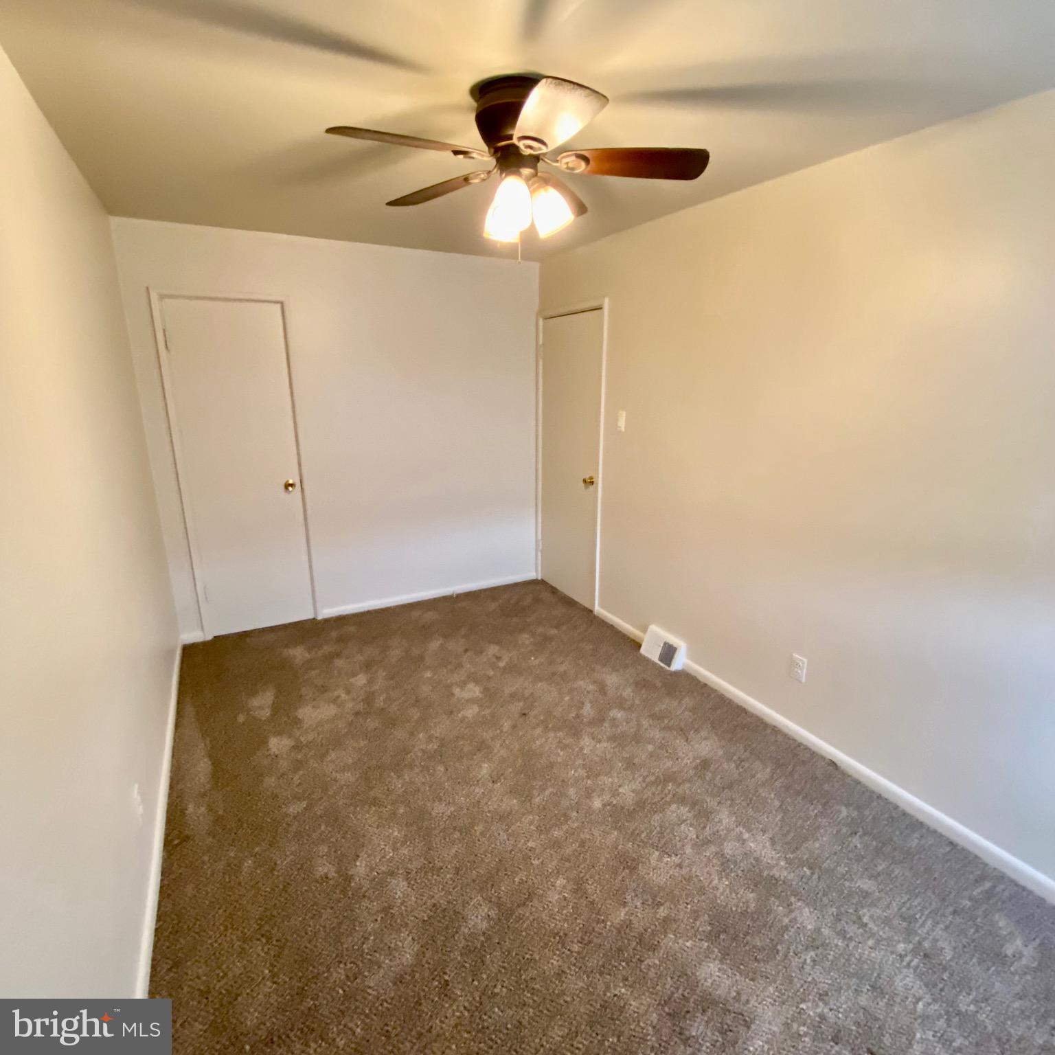 HOLMESBURG - Residential