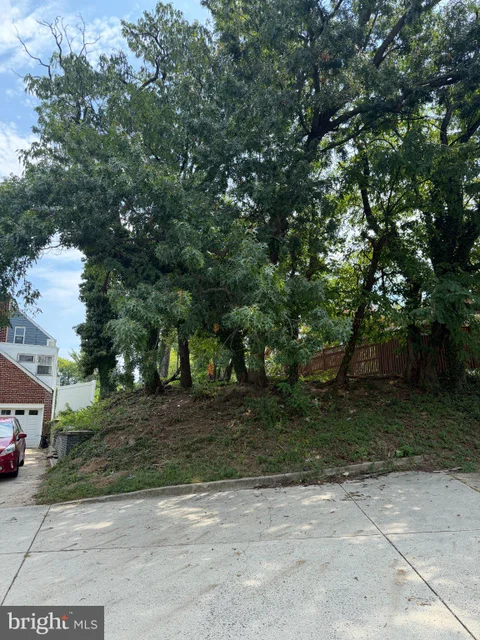 MLS: DCDC2285074