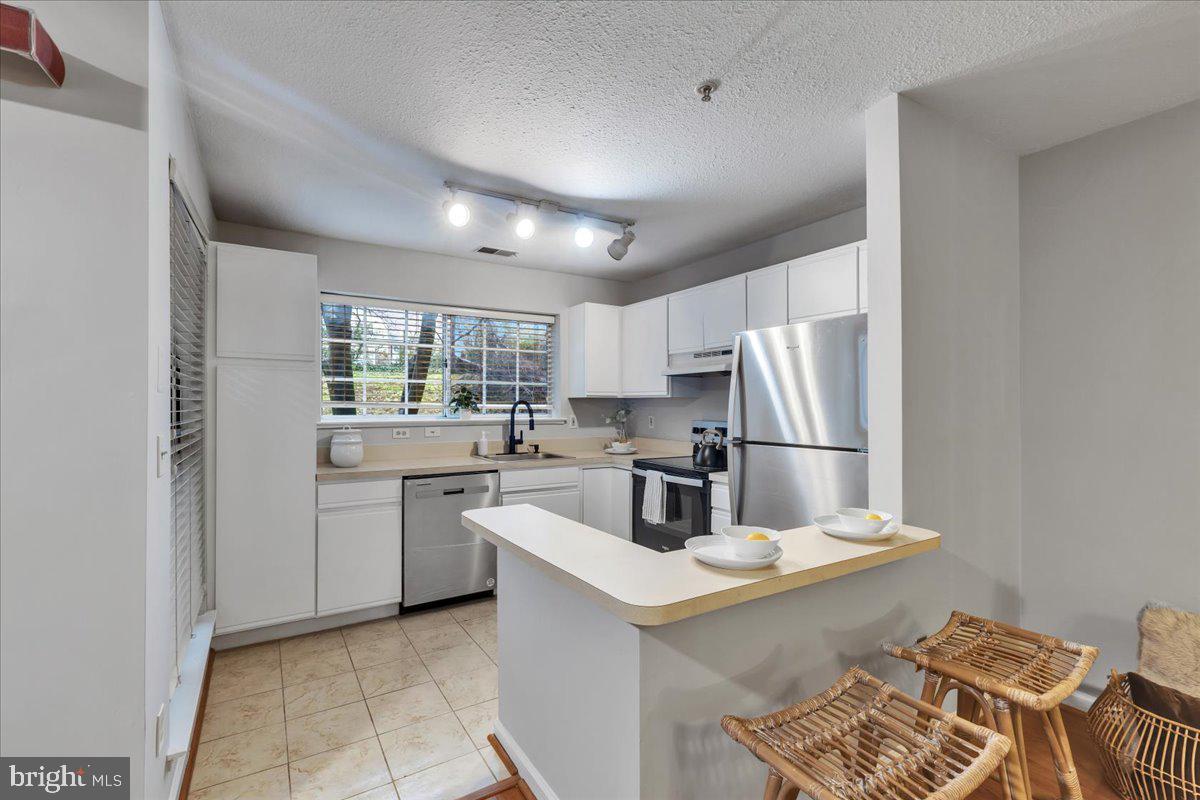 ASHLAR HILL - Residential