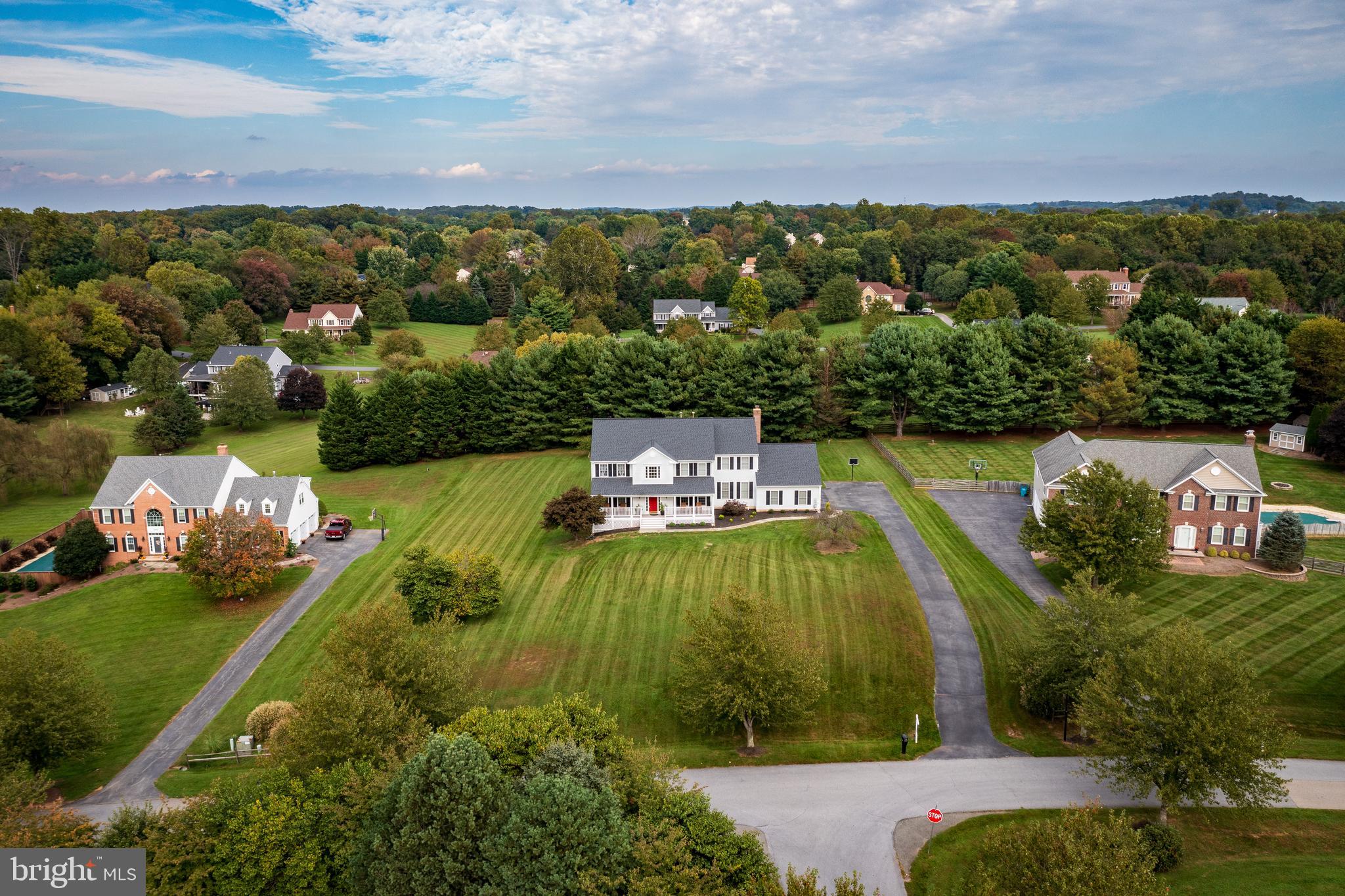 HOLBROOK HEIGHTS - Residential