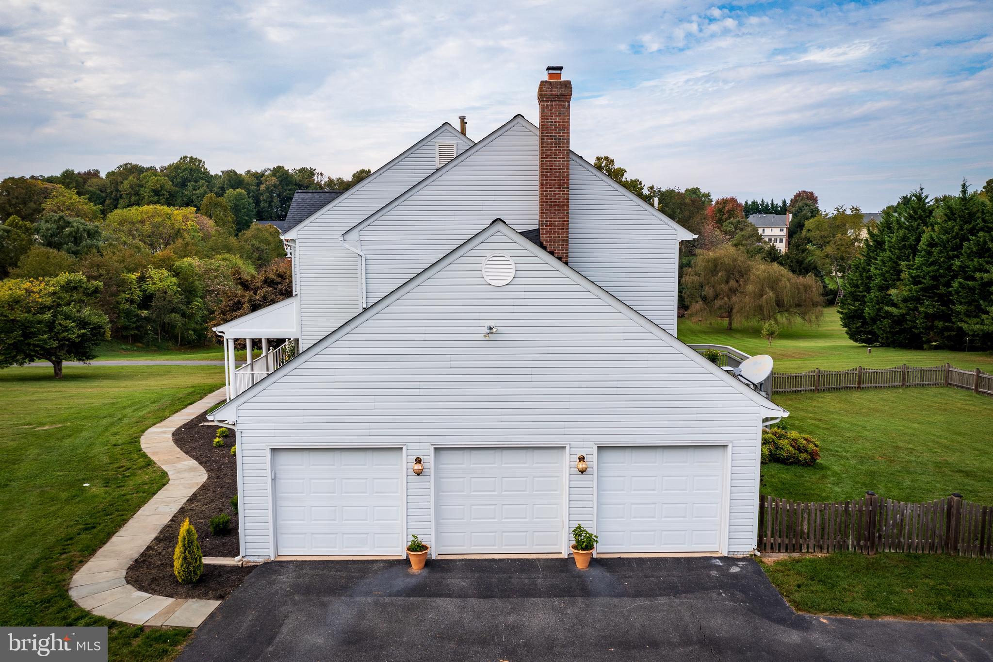 HOLBROOK HEIGHTS - Residential