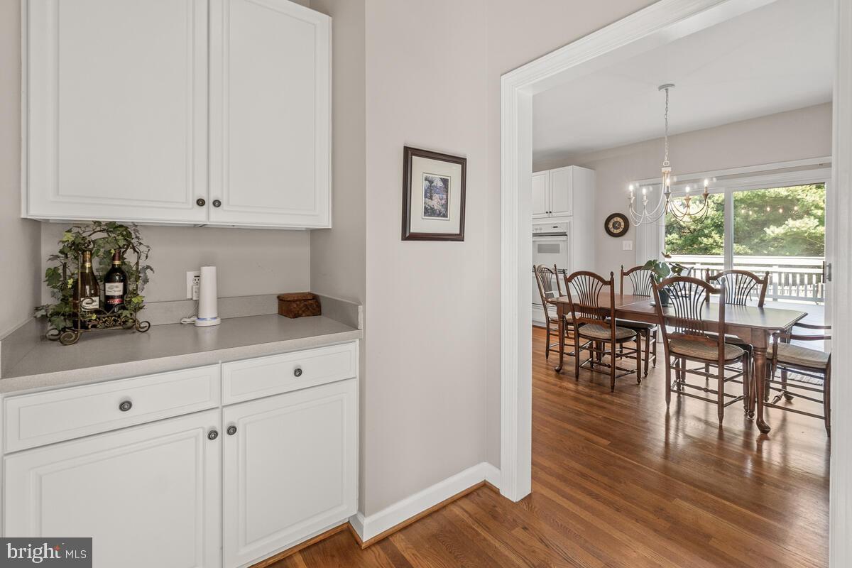 HOLBROOK HEIGHTS - Residential