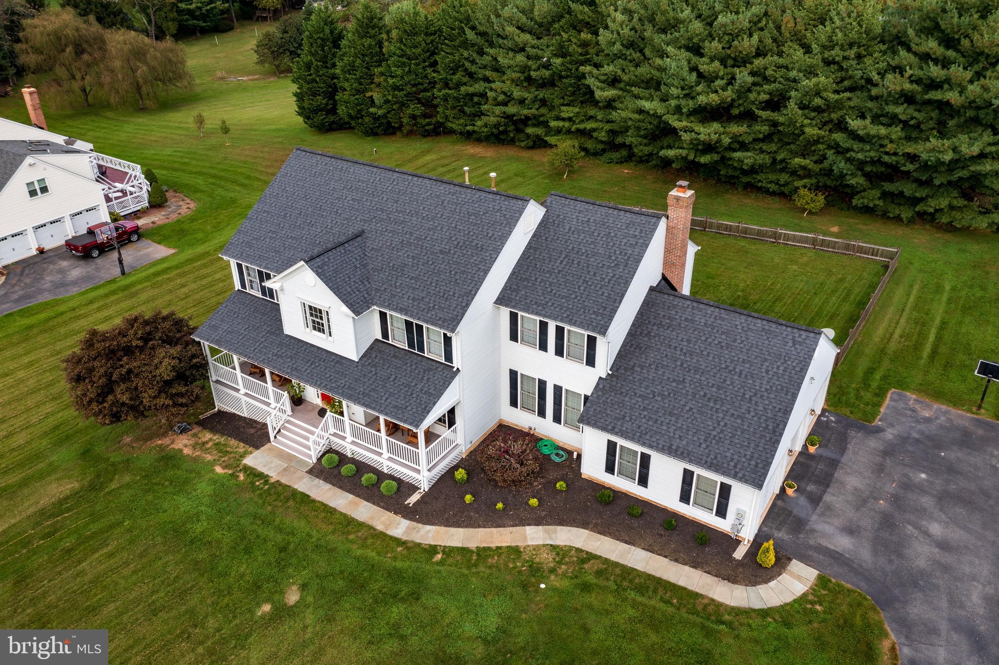 HOLBROOK HEIGHTS - Residential