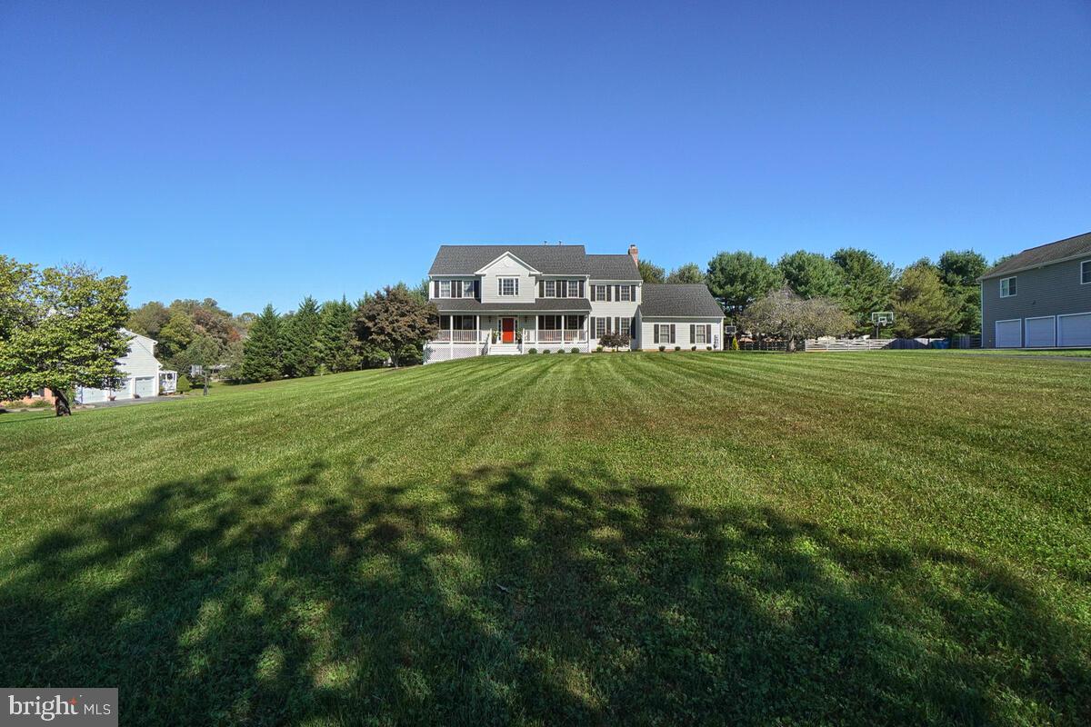 HOLBROOK HEIGHTS - Residential