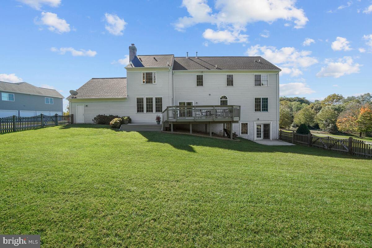 HOLBROOK HEIGHTS - Residential