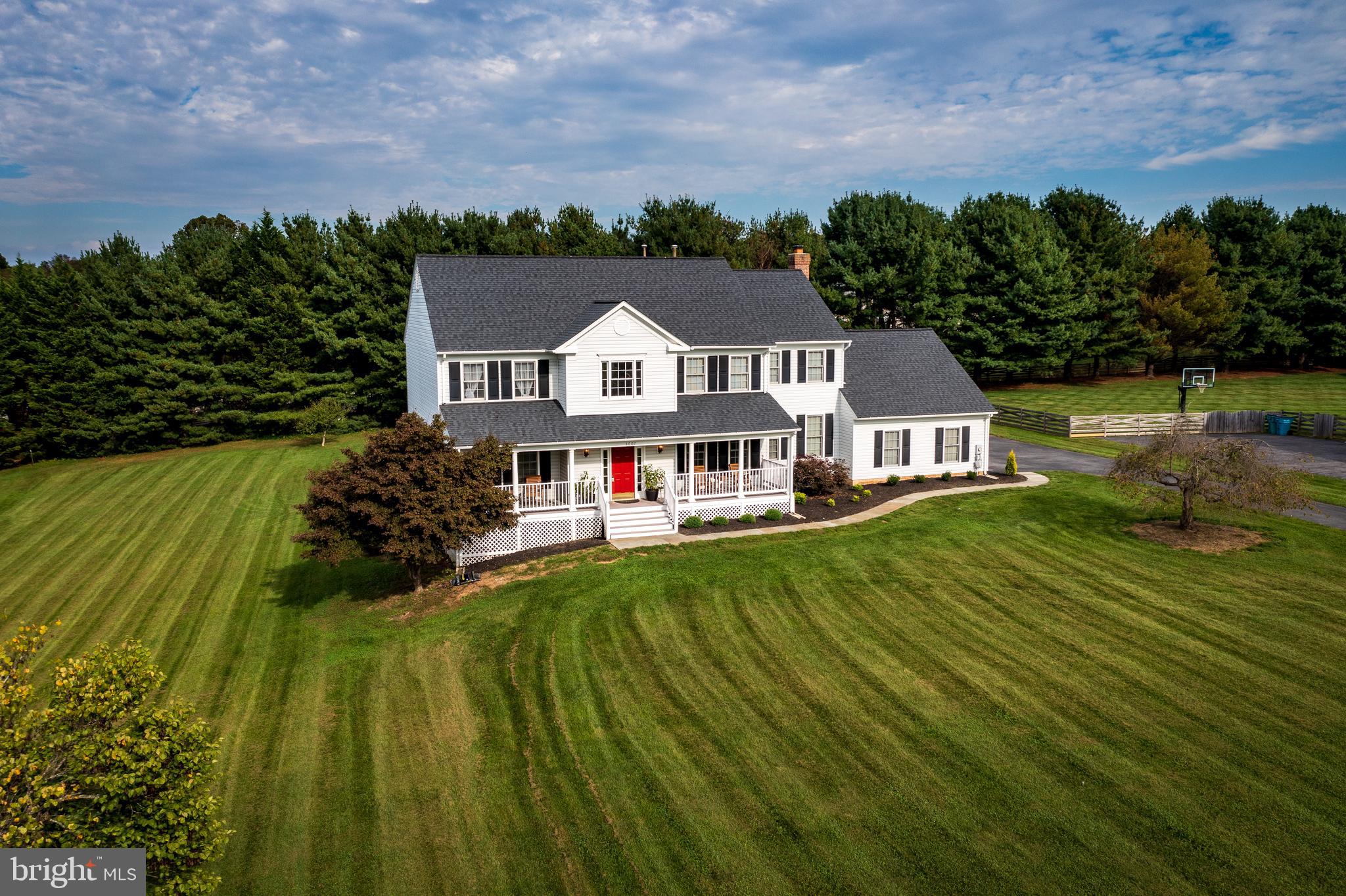 HOLBROOK HEIGHTS - Residential